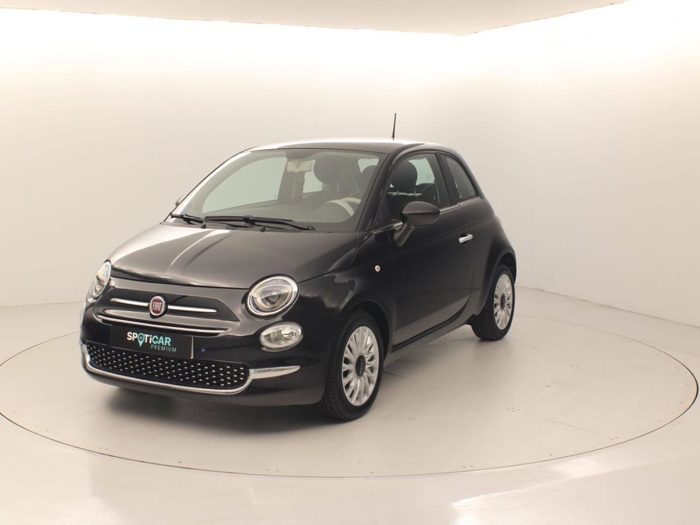 Fiat 500 1.0 Hybrid Dolcevita 51 kW (70 CV) Negro Compact