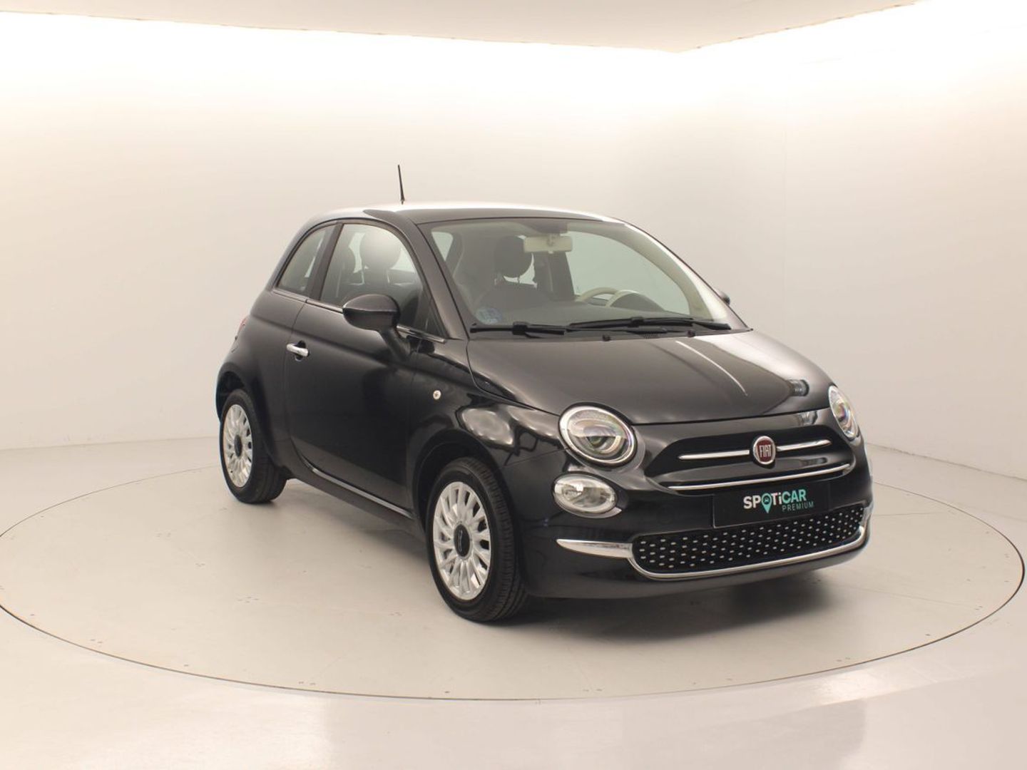 Fiat 500 1.0 Hybrid Dolcevita 51 kW (70 CV) Negro Compact