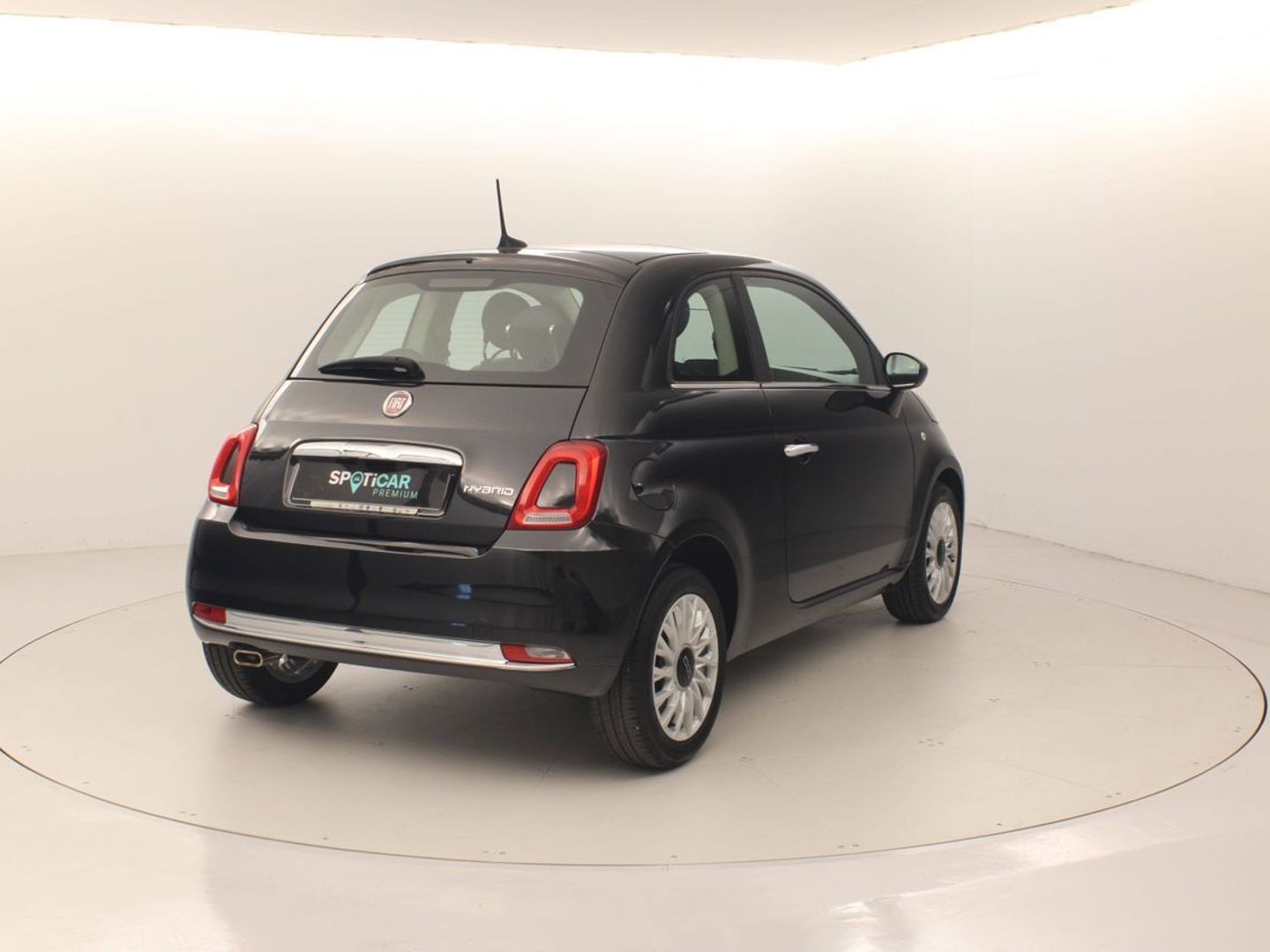 Fiat 500 1.0 Hybrid Dolcevita 51 kW (70 CV) Negro Compact