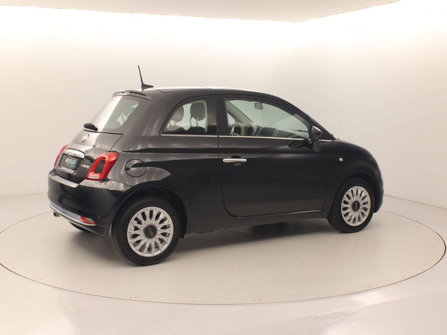 Fiat 500 1.0 Hybrid Dolcevita 51 kW (70 CV) Negro Compact