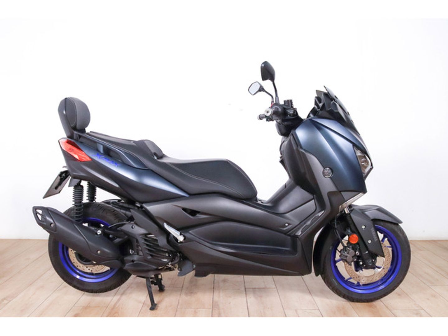 Yamaha XMAX 125 Gris Motorcycle