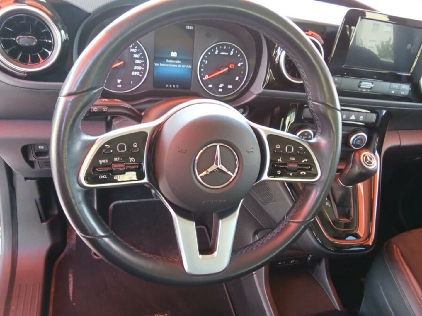 Mercedes-Benz Clase T 180 d 85 kW (116 CV) Negro Minivan