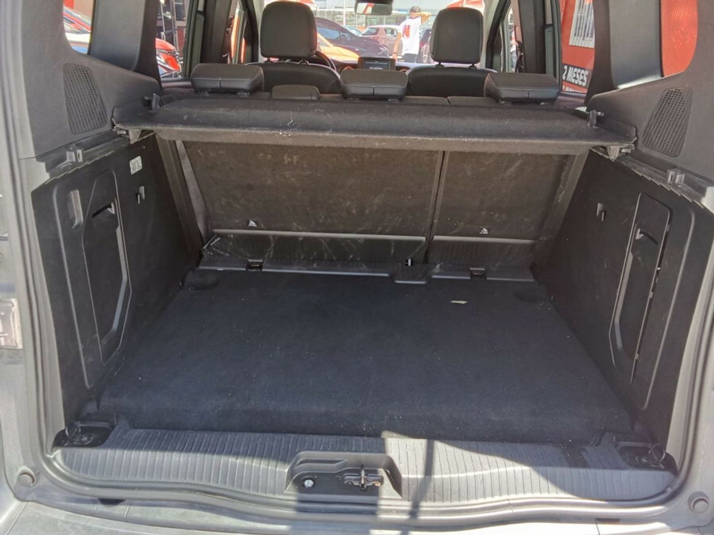 Mercedes-Benz Clase T 180 d 85 kW (116 CV) Gris Minivan