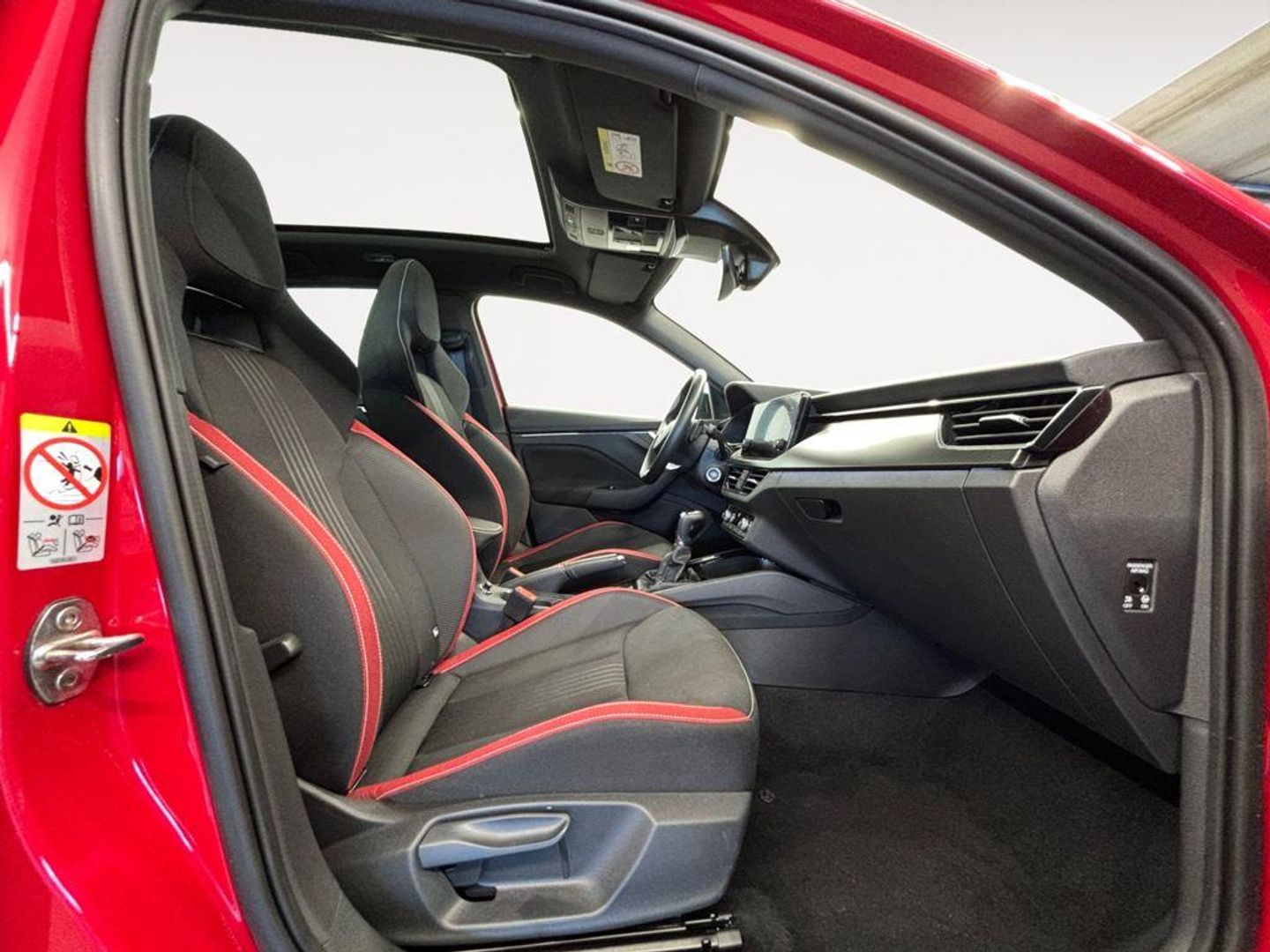 Skoda Scala 1.5 TSI Montecarlo DSG 110 kW (150 CV) Rojo 