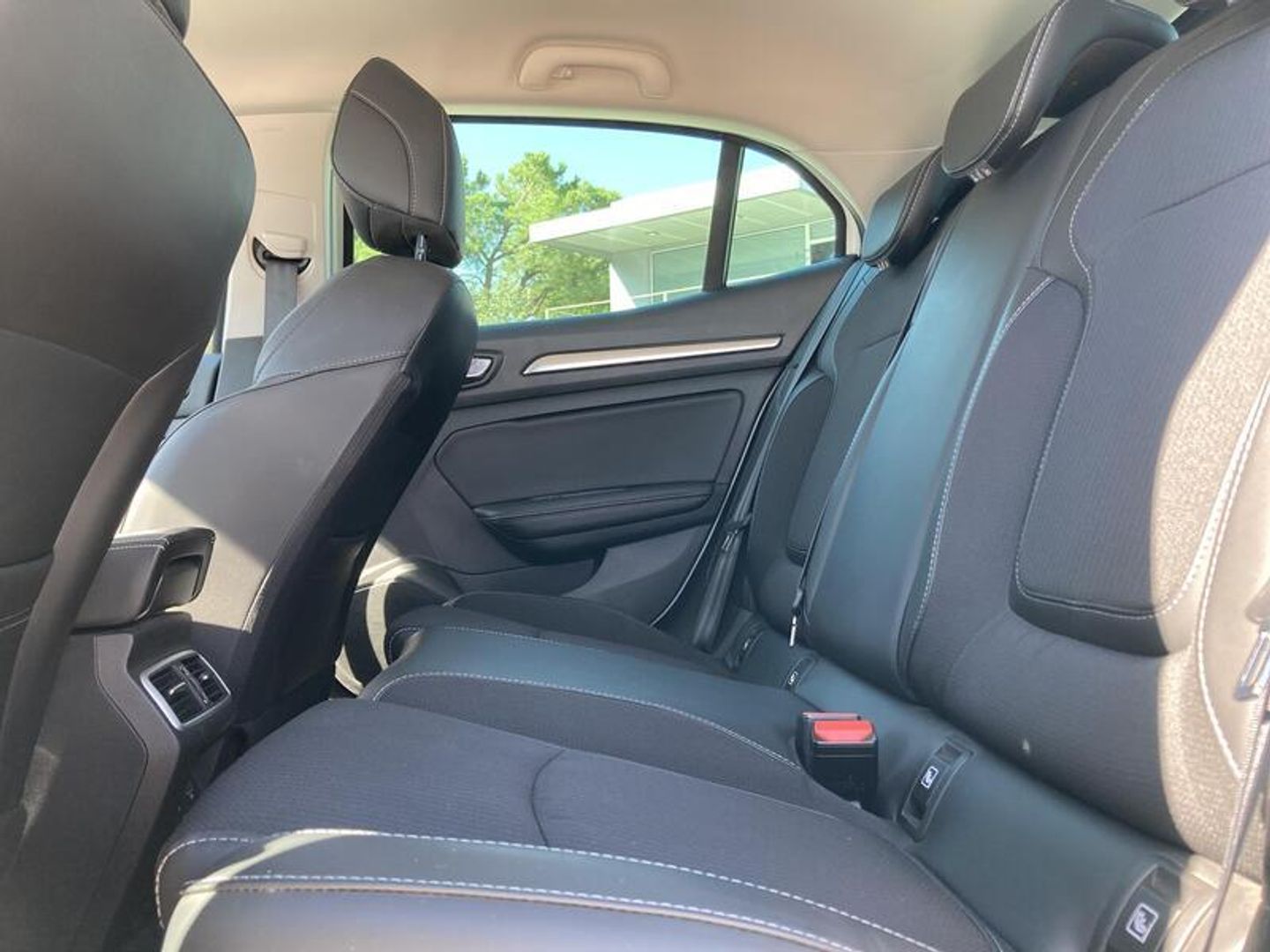 Renault Megane Zen Blue dCi 85 kW (115 CV) Blanco Compact