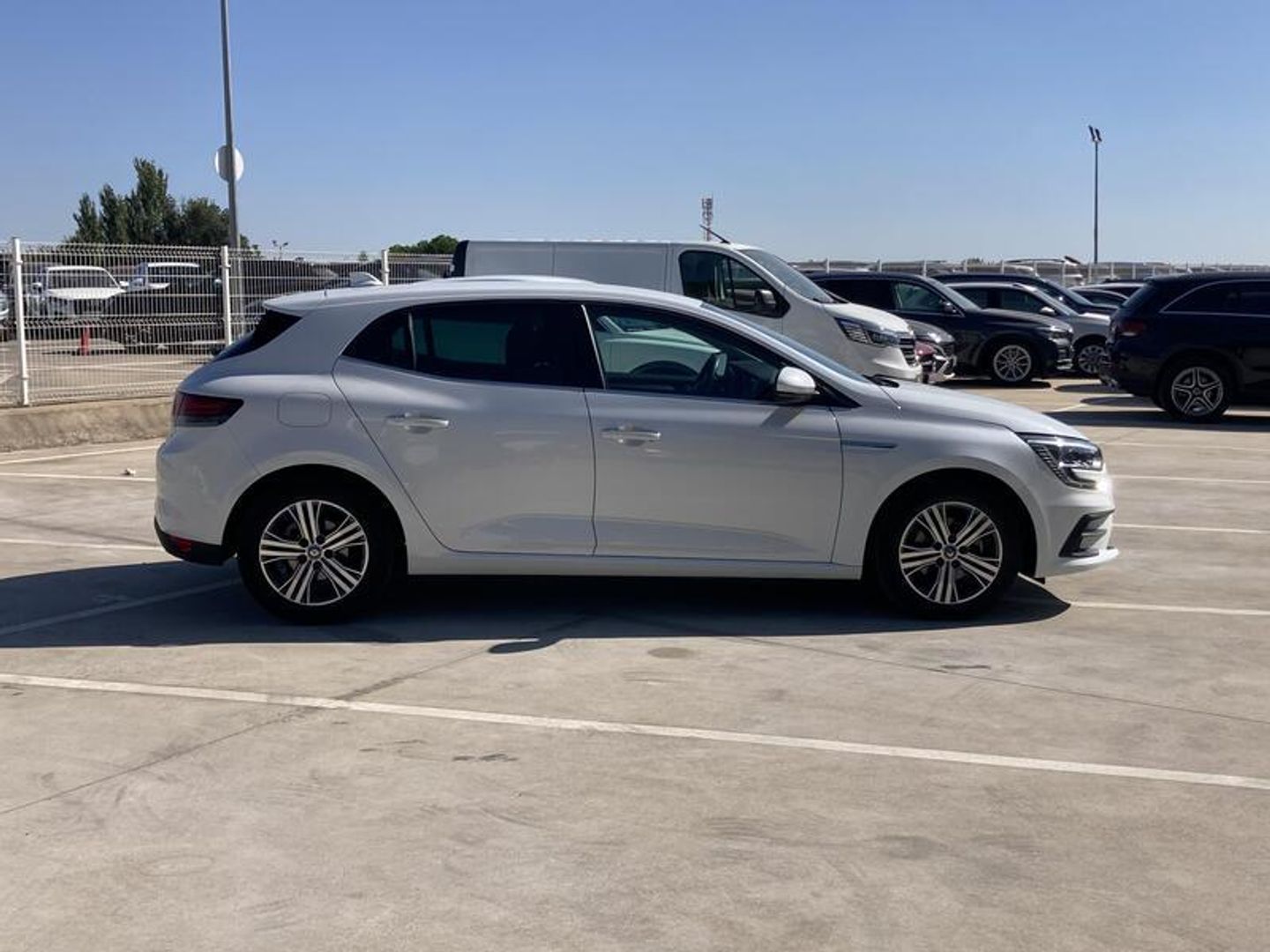 Renault Megane Zen Blue dCi 85 kW (115 CV) Blanco Compact