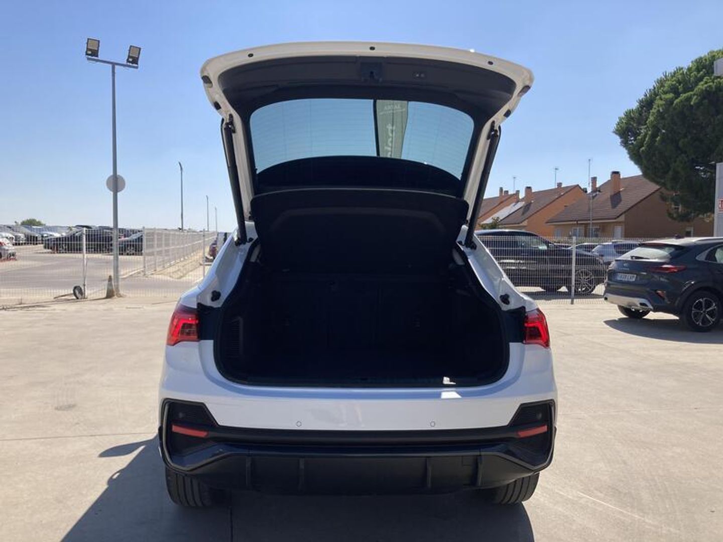 Audi Q3 Sportback TFSIe Advanced 45 TFSI e 180 kW (245 CV) S tronic Blanco SUV