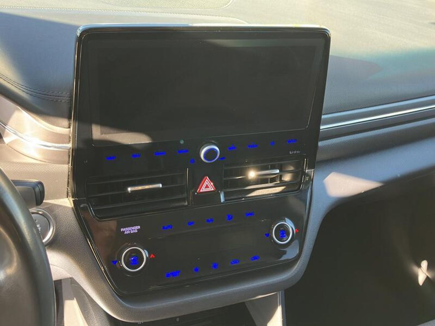 Hyundai Ioniq 1.6 GDI HEV Tecno DCT 104 kW (141 CV) Gris Plata Sedan