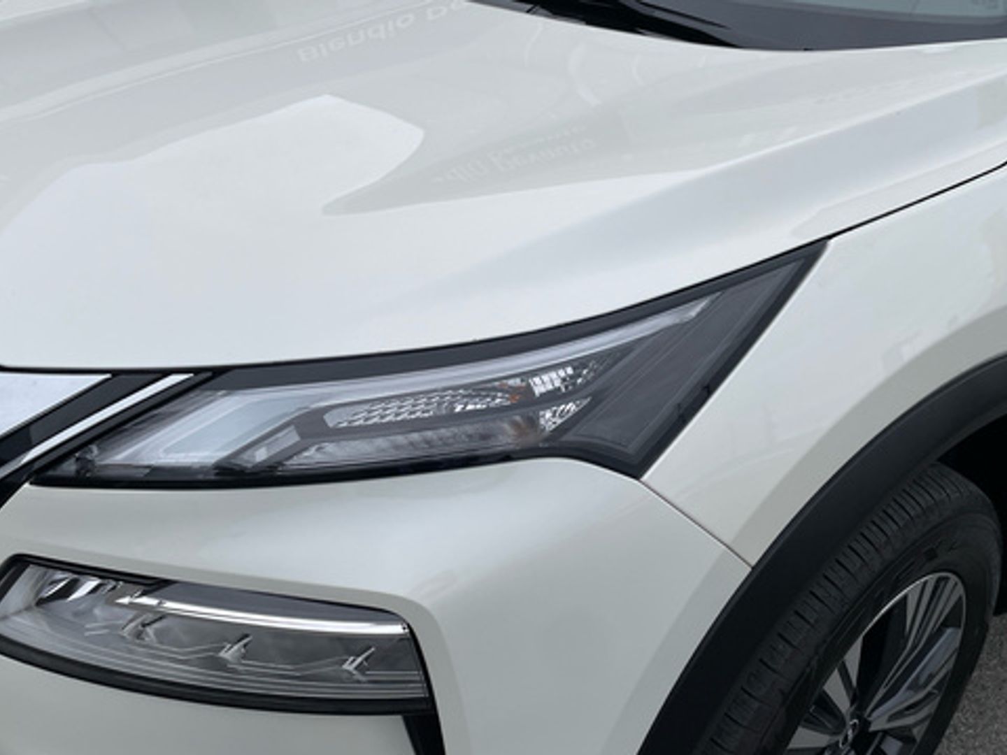 Nissan X-Trail 1.5T VC MHEV N-Connecta 4x2 120 kW (163 CV) Blanco SUV