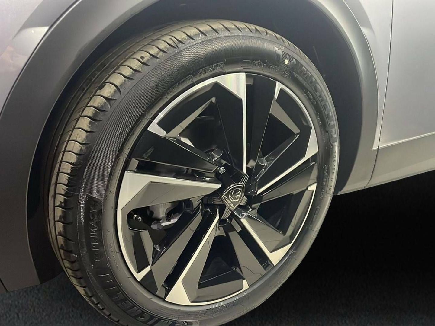Peugeot 408 Puretech 130 Allure EAT8 96 kW (130 CV) Gris SUV