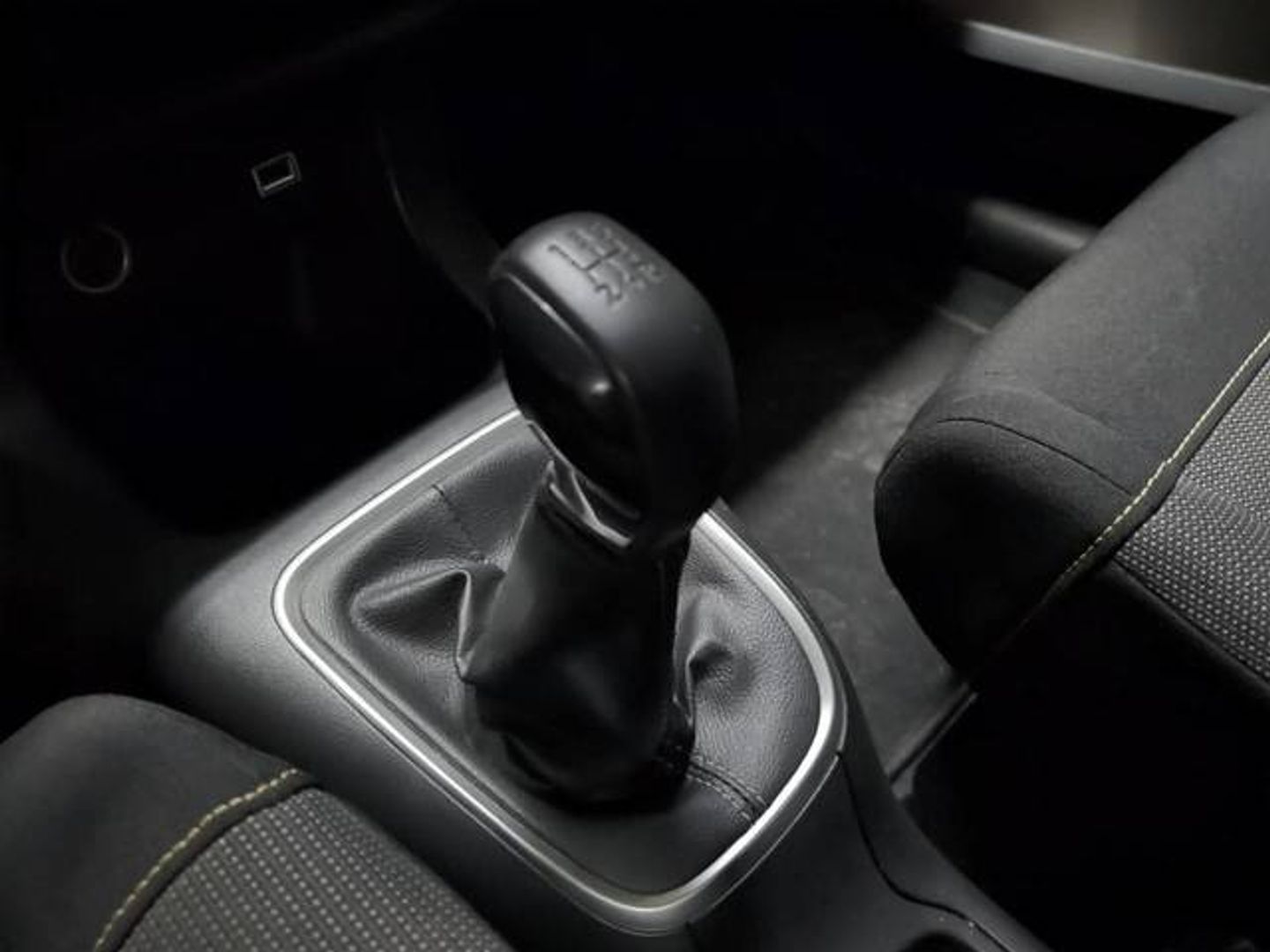 Citroen C3 PureTech 83 Feel Pack 61 kW (83 CV) Blanco Compact