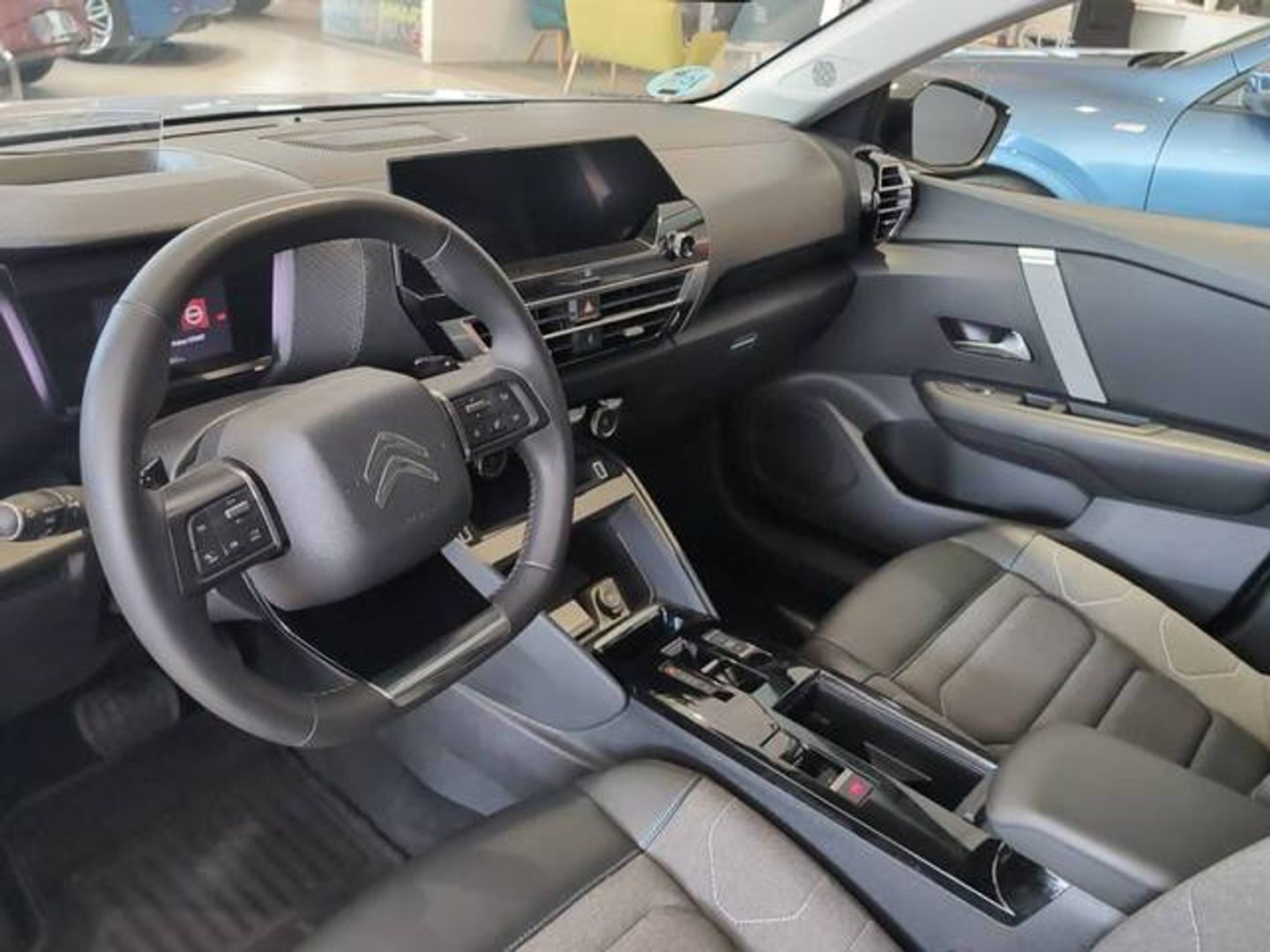 Citroen C4 BlueHDi 130 S&S Feel Pack EAT8 96 kW (130 CV) Gris Plata SUV