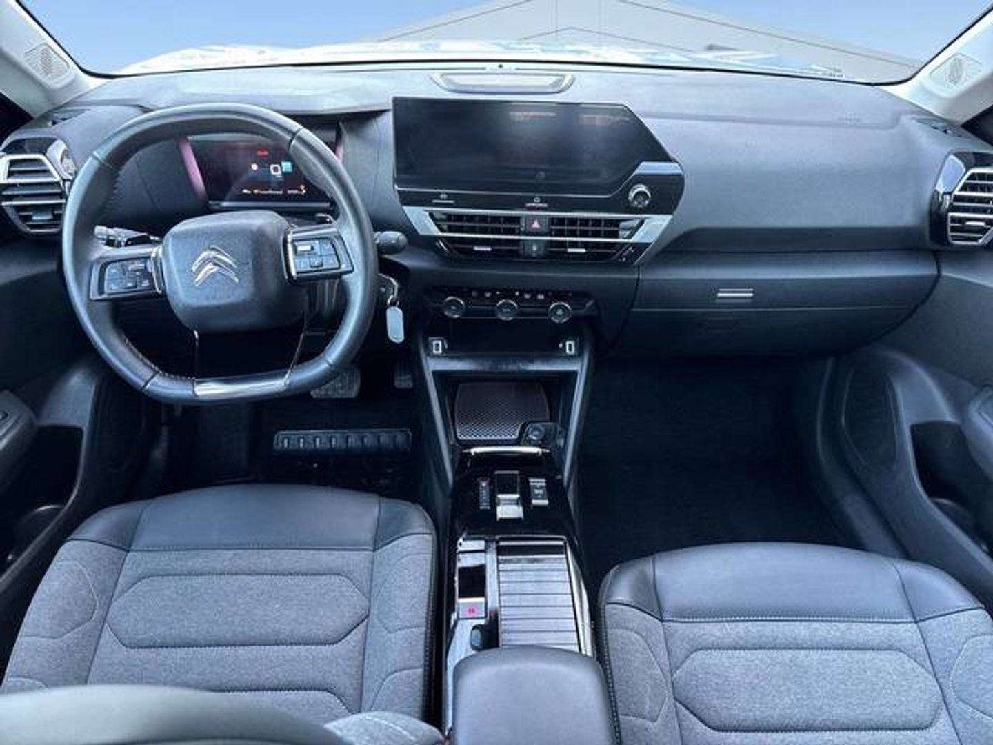 Citroen C4 BlueHDi 130 S&S Feel Pack EAT8 96 kW (130 CV) Gris SUV