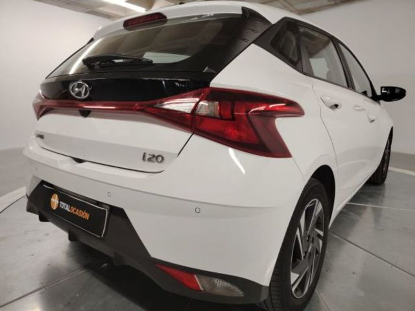 Hyundai i20 1.0 TGDI Klass 74 kW (100 CV) Blanco Sedan