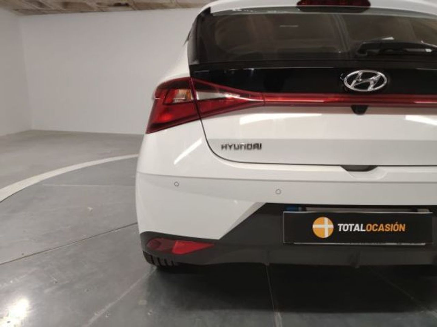 Hyundai i20 1.0 TGDI Klass 74 kW (100 CV) Blanco Sedan