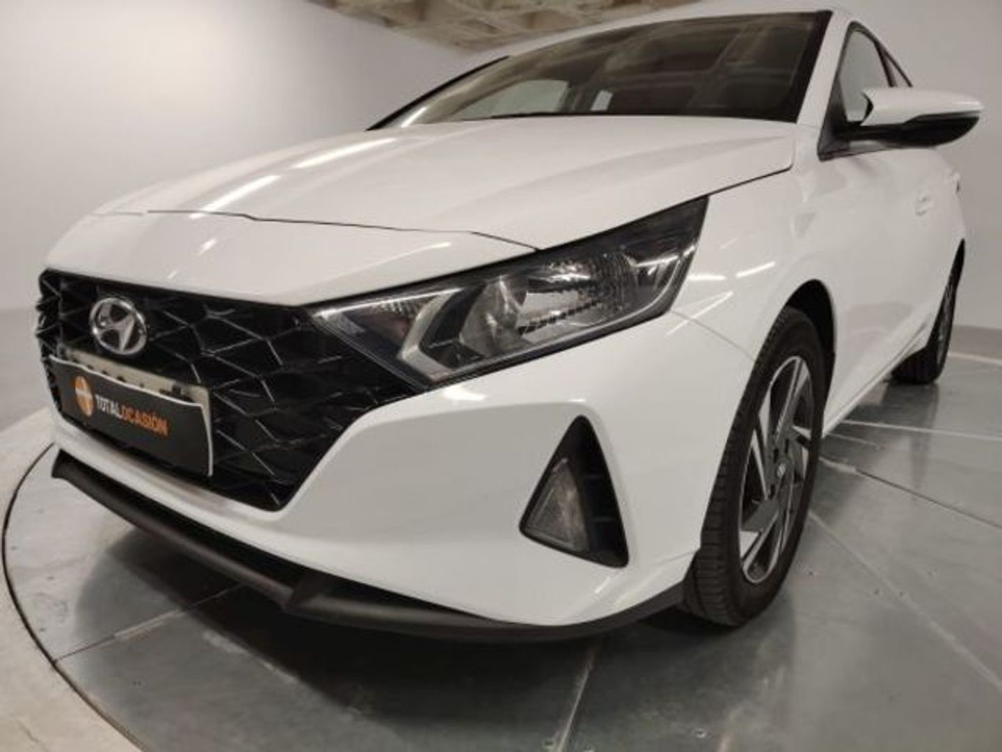 Hyundai i20 1.0 TGDI Klass 74 kW (100 CV) Blanco Sedan