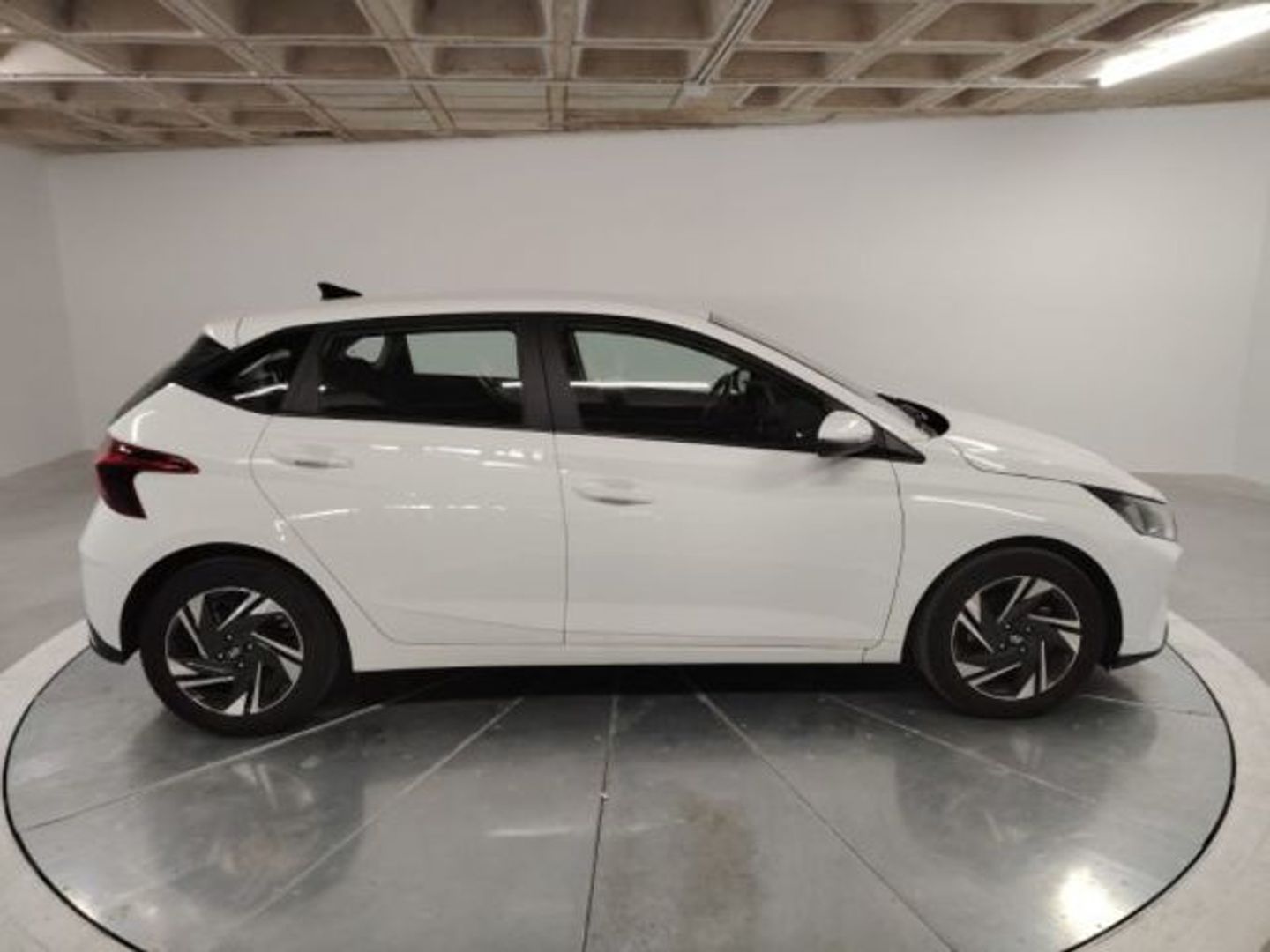 Hyundai i20 1.0 TGDI Klass 74 kW (100 CV) Blanco Sedan