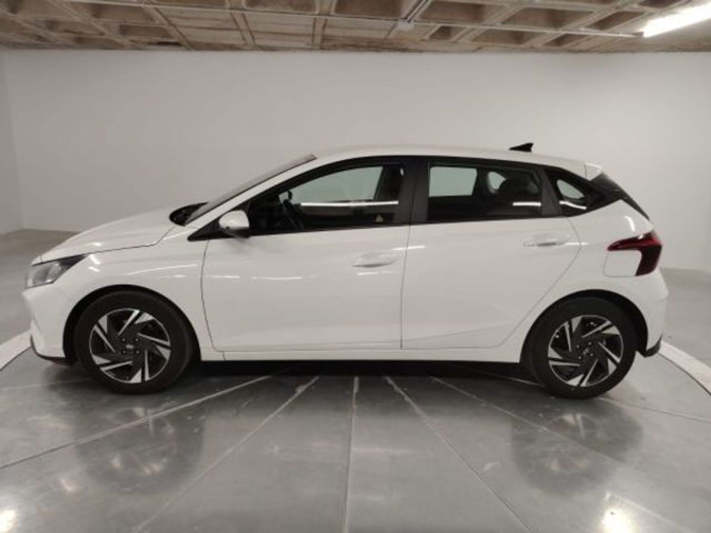 Hyundai i20 1.0 TGDI Klass 74 kW (100 CV) Blanco Sedan