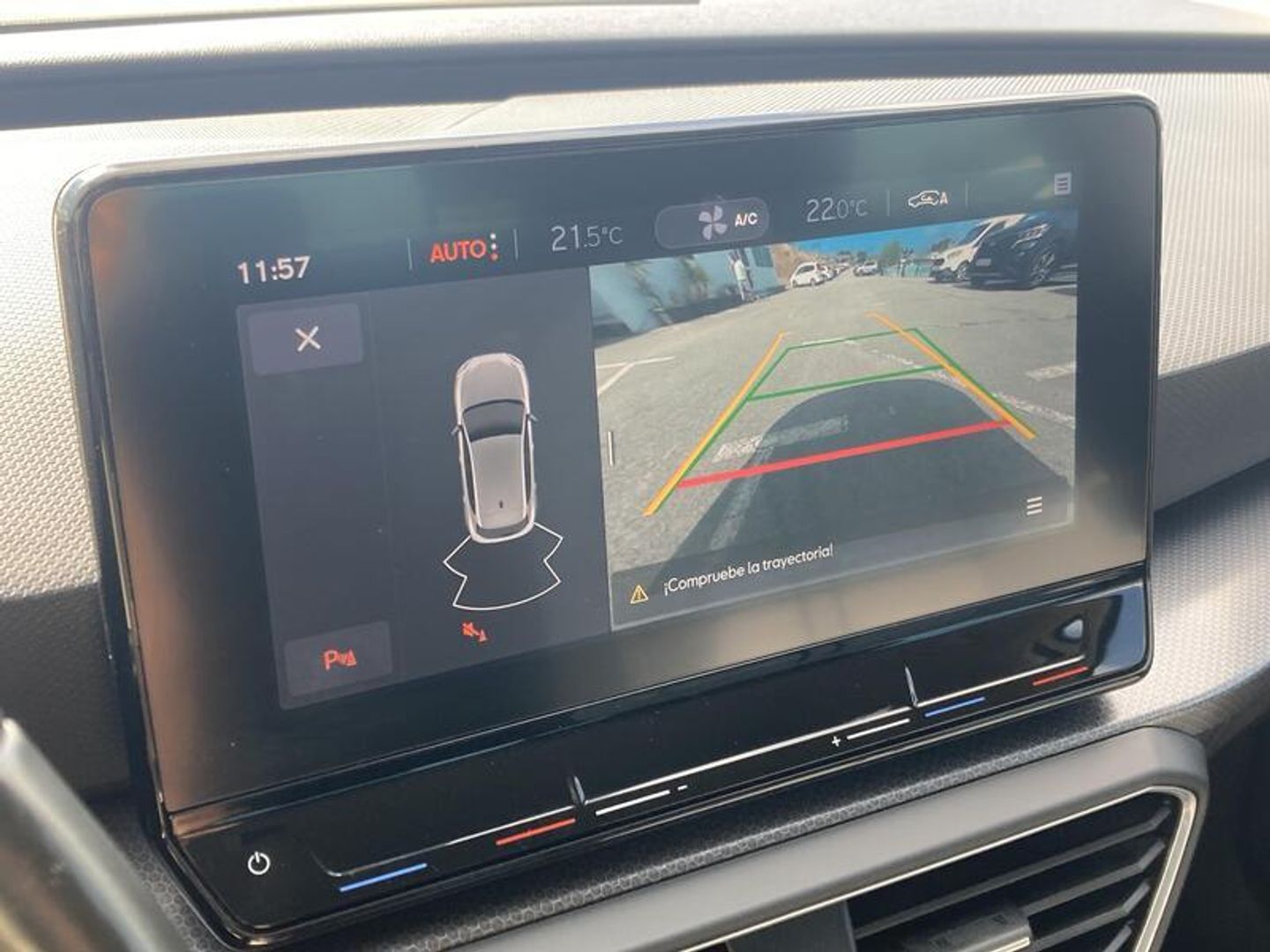 SEAT León 2.0 TDI S&S Style Go 85 kW (115 CV) Blanco Compact