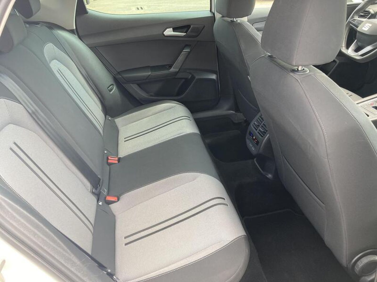 SEAT León 2.0 TDI S&S Style Go 85 kW (115 CV) Blanco Compact