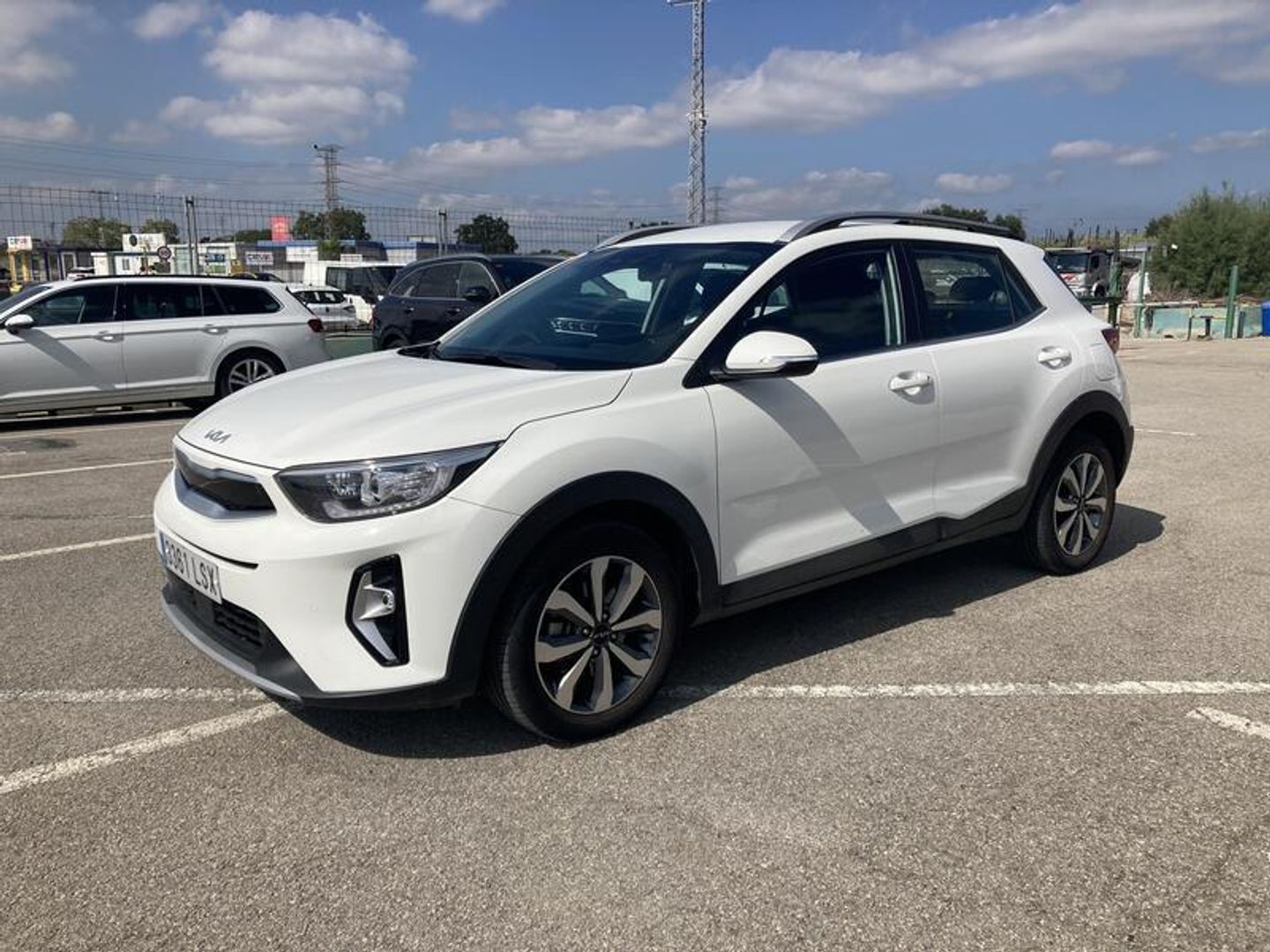 Kia Stonic 1.0 T-GDi MHEV Drive iMT 74 kW (100 CV) Blanco SUV