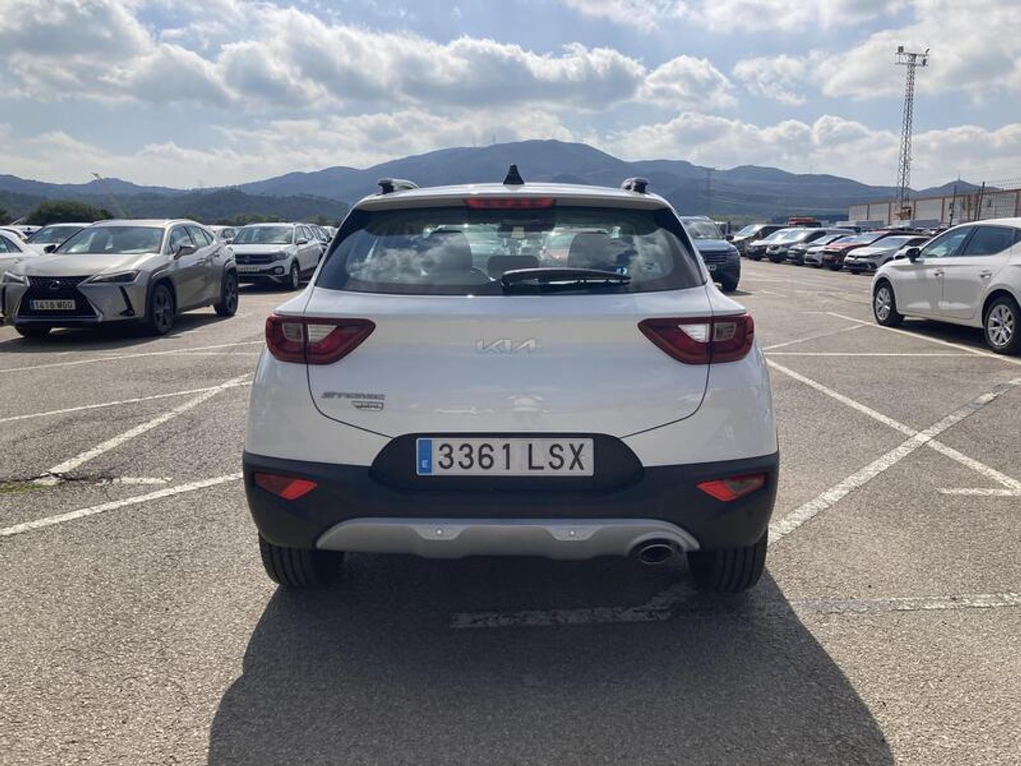 Kia Stonic 1.0 T-GDi MHEV Drive iMT 74 kW (100 CV) Blanco SUV