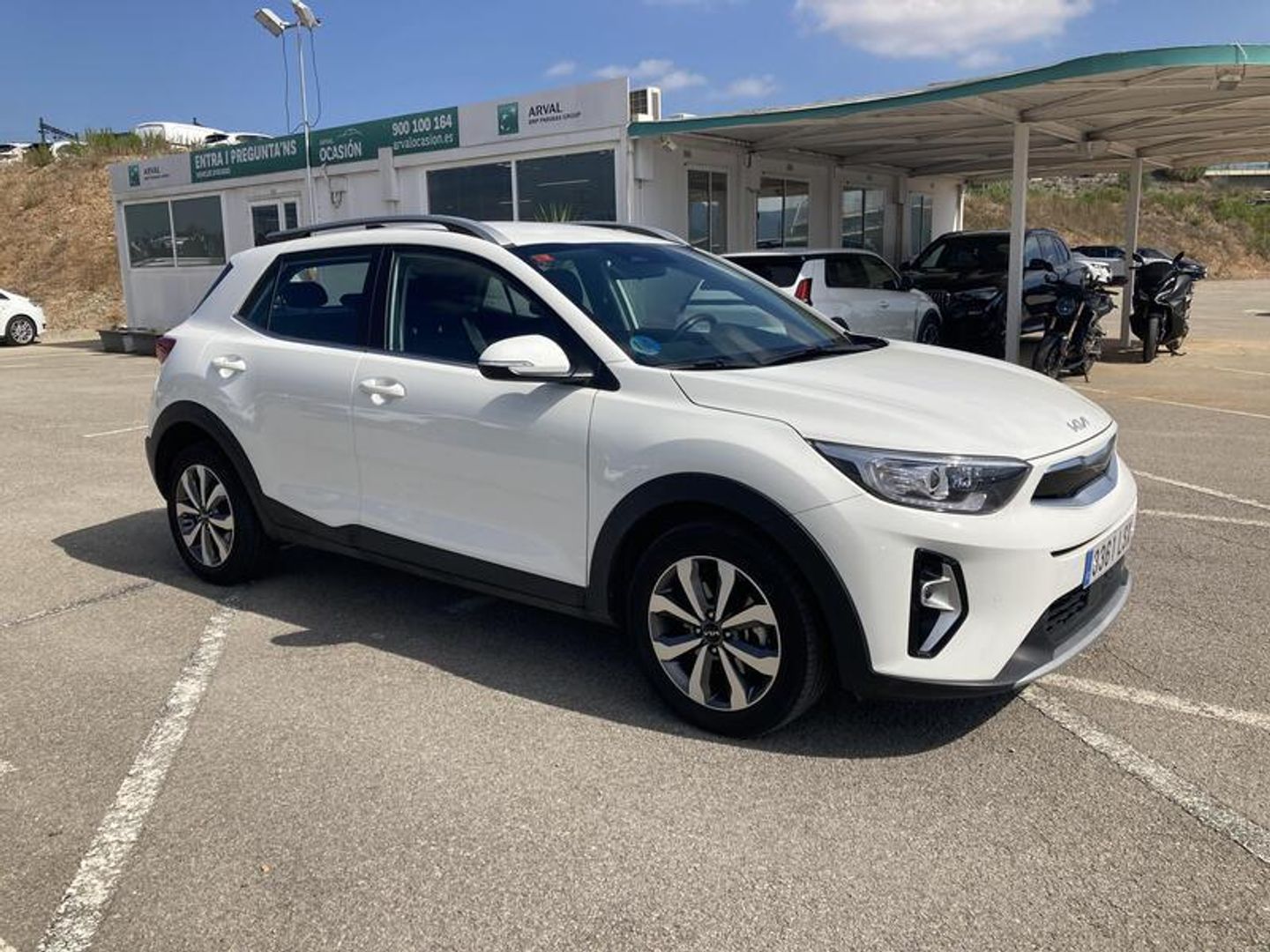 Kia Stonic 1.0 T-GDi MHEV Drive iMT 74 kW (100 CV) Blanco SUV
