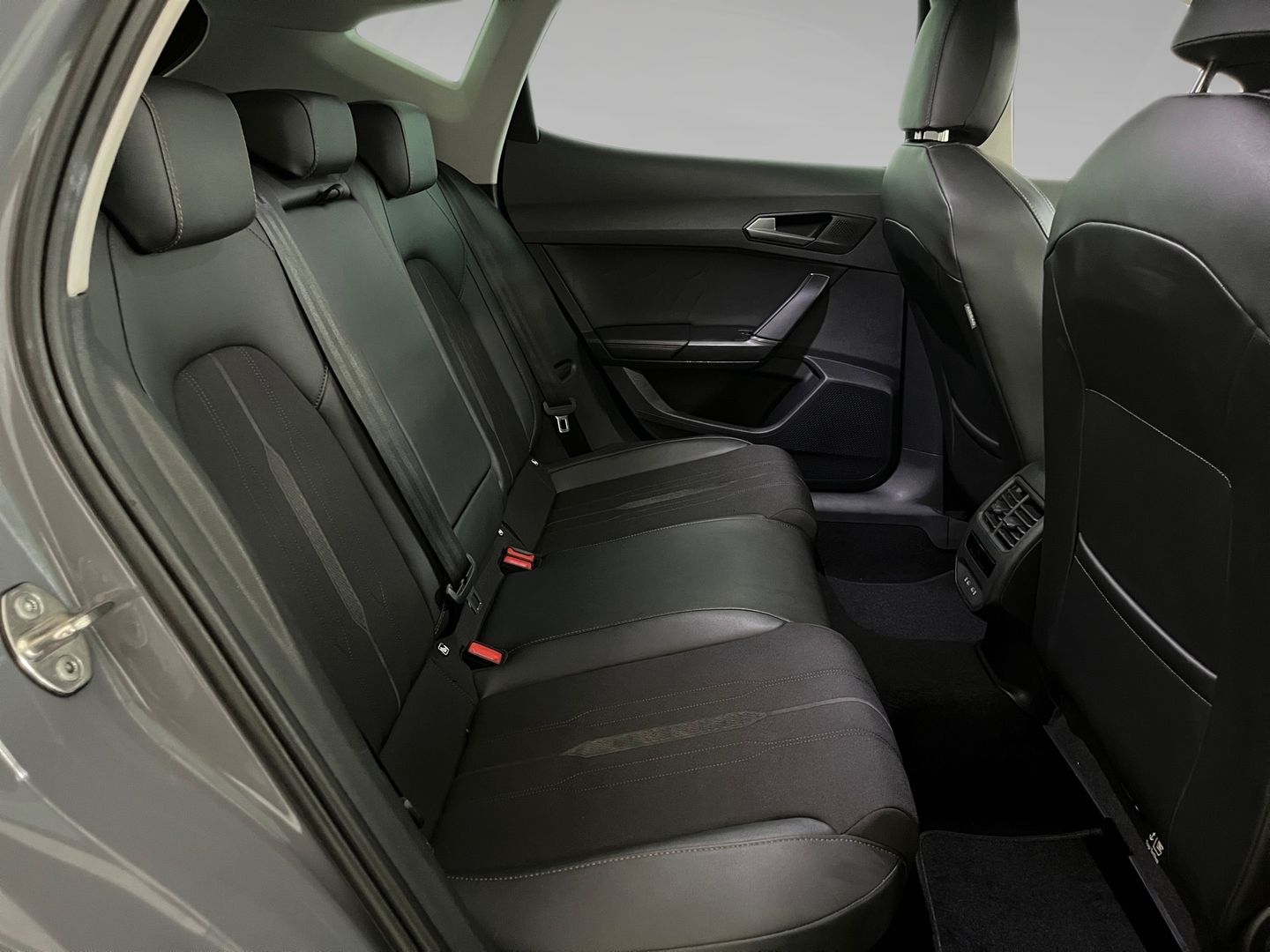CUPRA Formentor 1.5 TSI DSG 110 kW (150 CV) Gris SUV