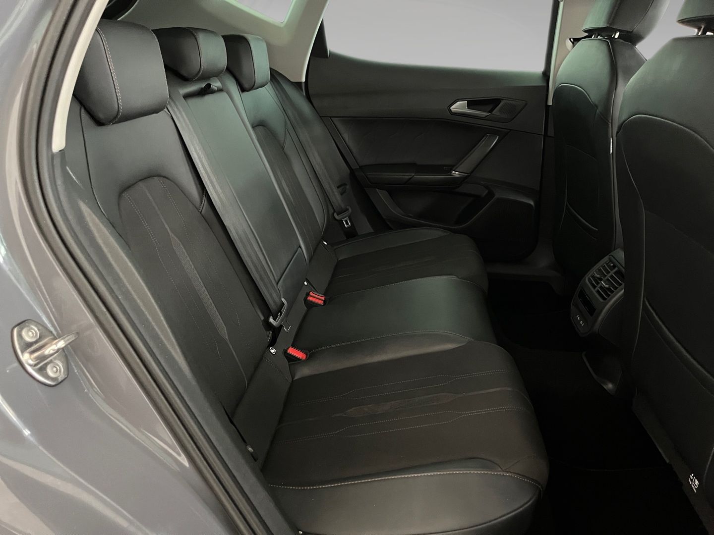 CUPRA Formentor 1.5 TSI DSG 110 kW (150 CV) Gris SUV