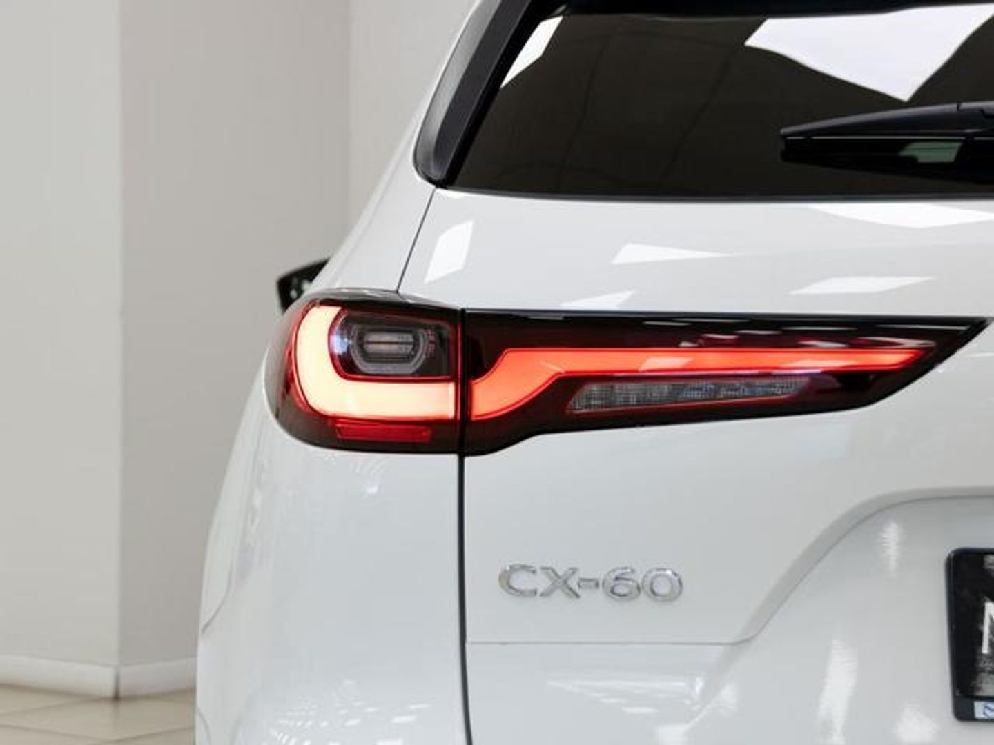 Mazda CX-60 2.5 e-Skyactiv PHEV Exclusive-Line AWD 241 kW (327 CV) Blanco SUV