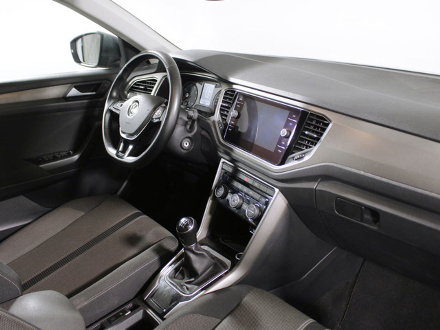 Volkswagen T-Roc Advance 1.0 TSI 81 kW (110 CV) Gris SUV