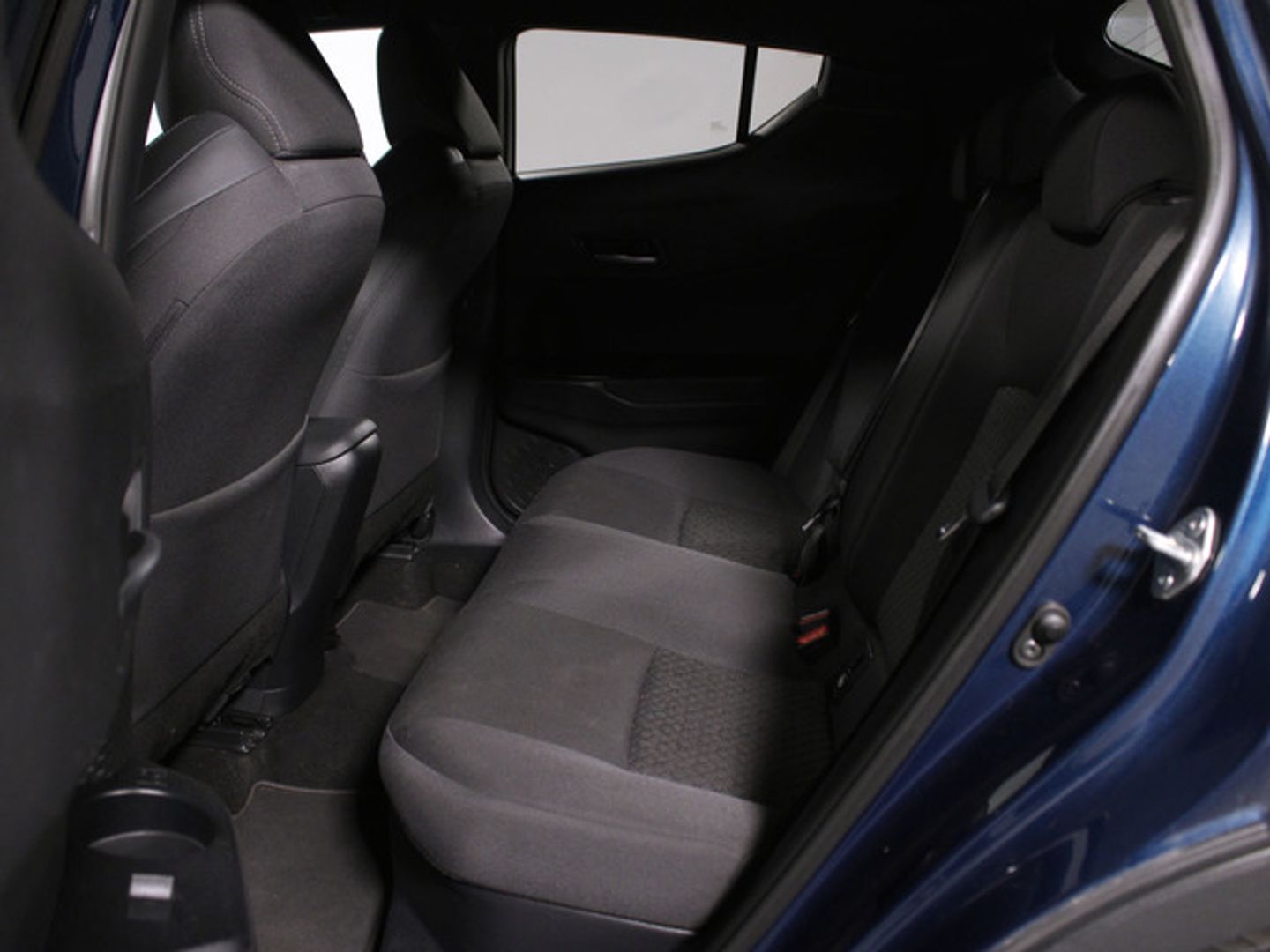 Toyota C-HR 1.8 125H Advance 90 kW (122 CV) Azul SUV