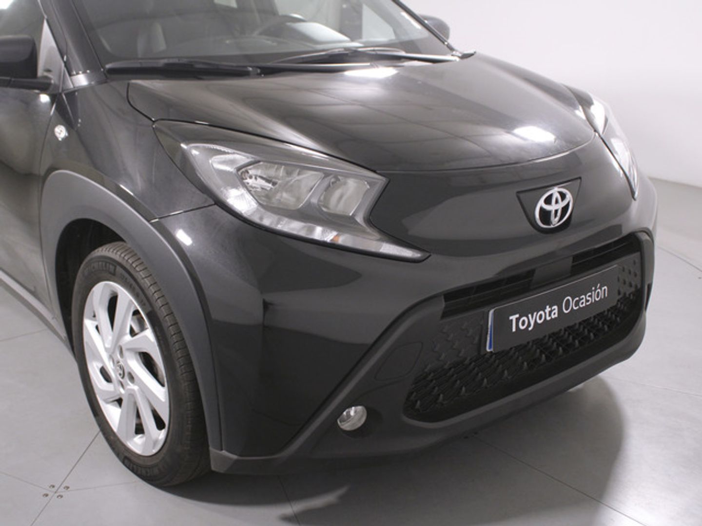 Toyota Aygo X Cross 1.0 VVT-I Play 53 kW (72 CV) Negro SUV