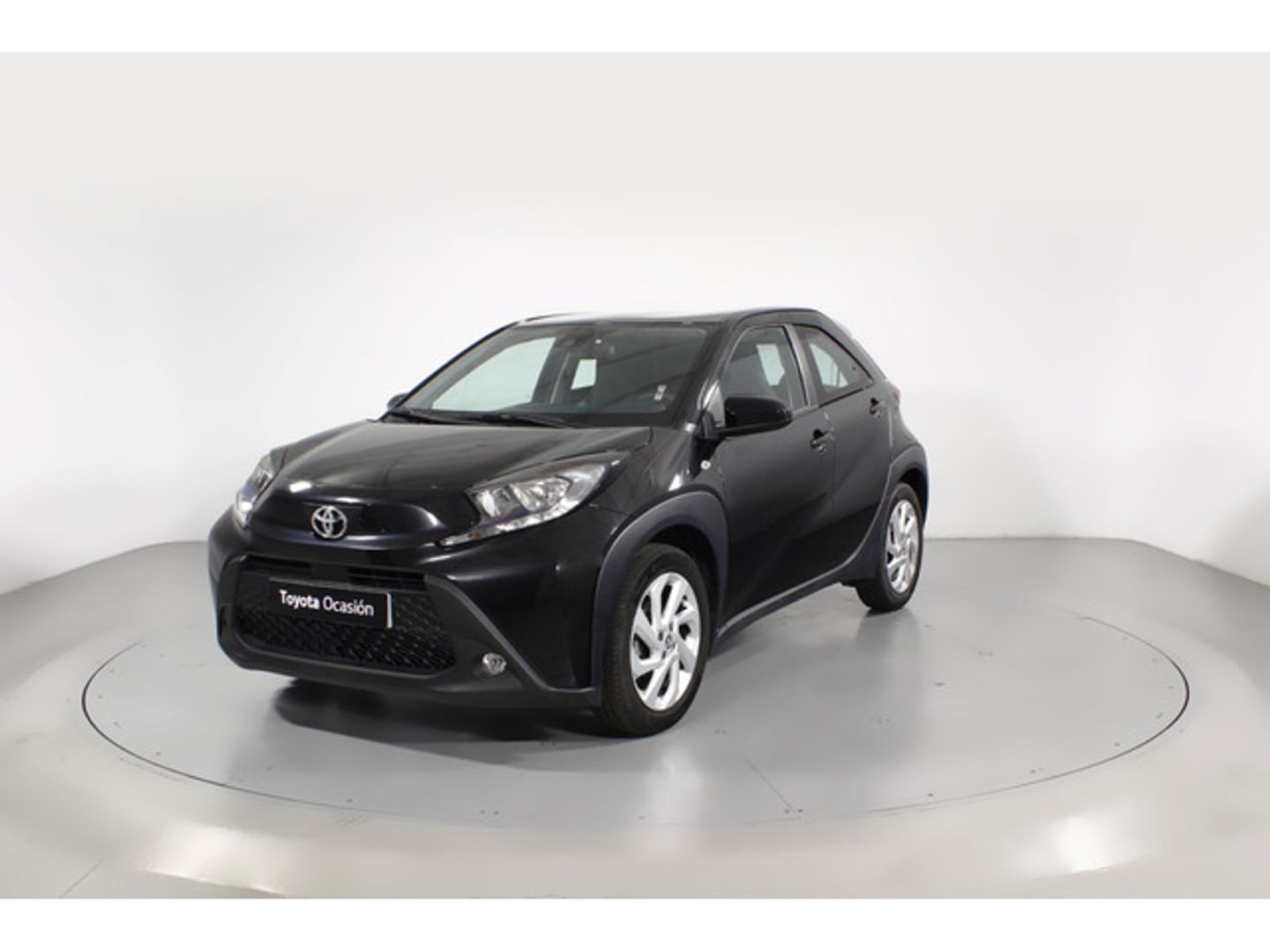 Toyota Aygo X Cross 1.0 VVT-I Play 53 kW (72 CV) Negro SUV