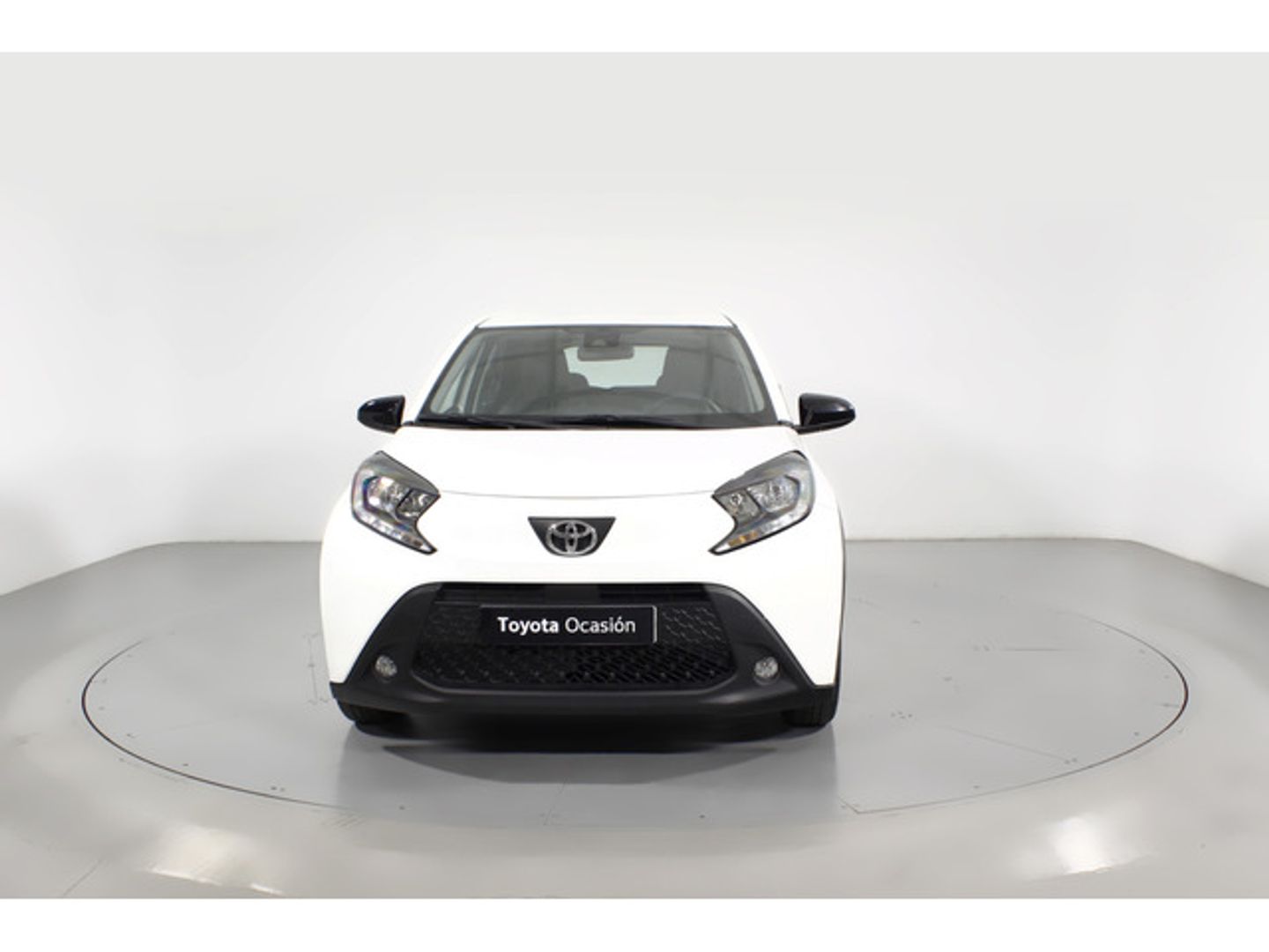 Toyota Aygo X Cross 1.0 VVT-I Play 53 kW (72 CV) Blanco SUV