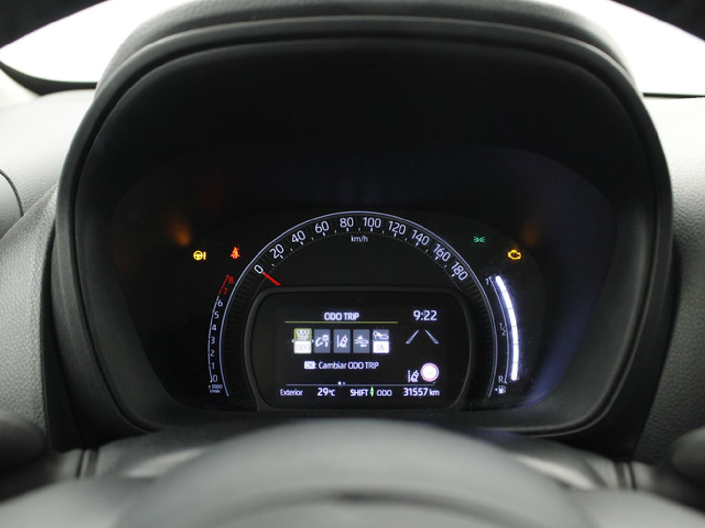 Toyota Aygo X Cross 1.0 VVT-I Play 53 kW (72 CV) Blanco SUV