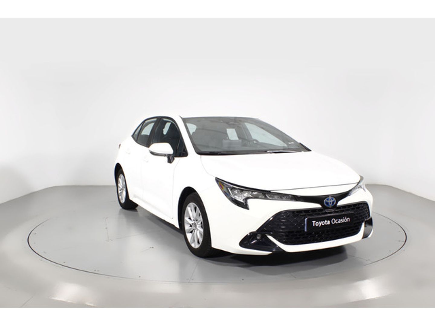 Toyota Corolla 140H Active Plus 103 kW (140 CV) Blanco Sedan