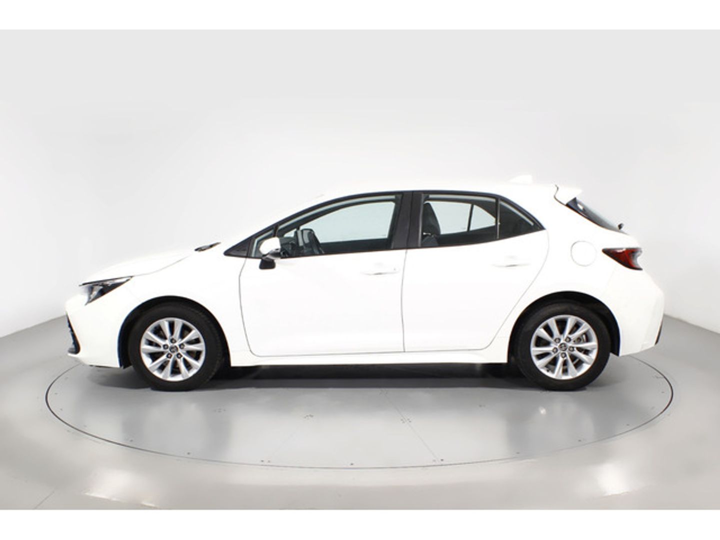 Toyota Corolla 140H Active Plus 103 kW (140 CV) Blanco Sedan