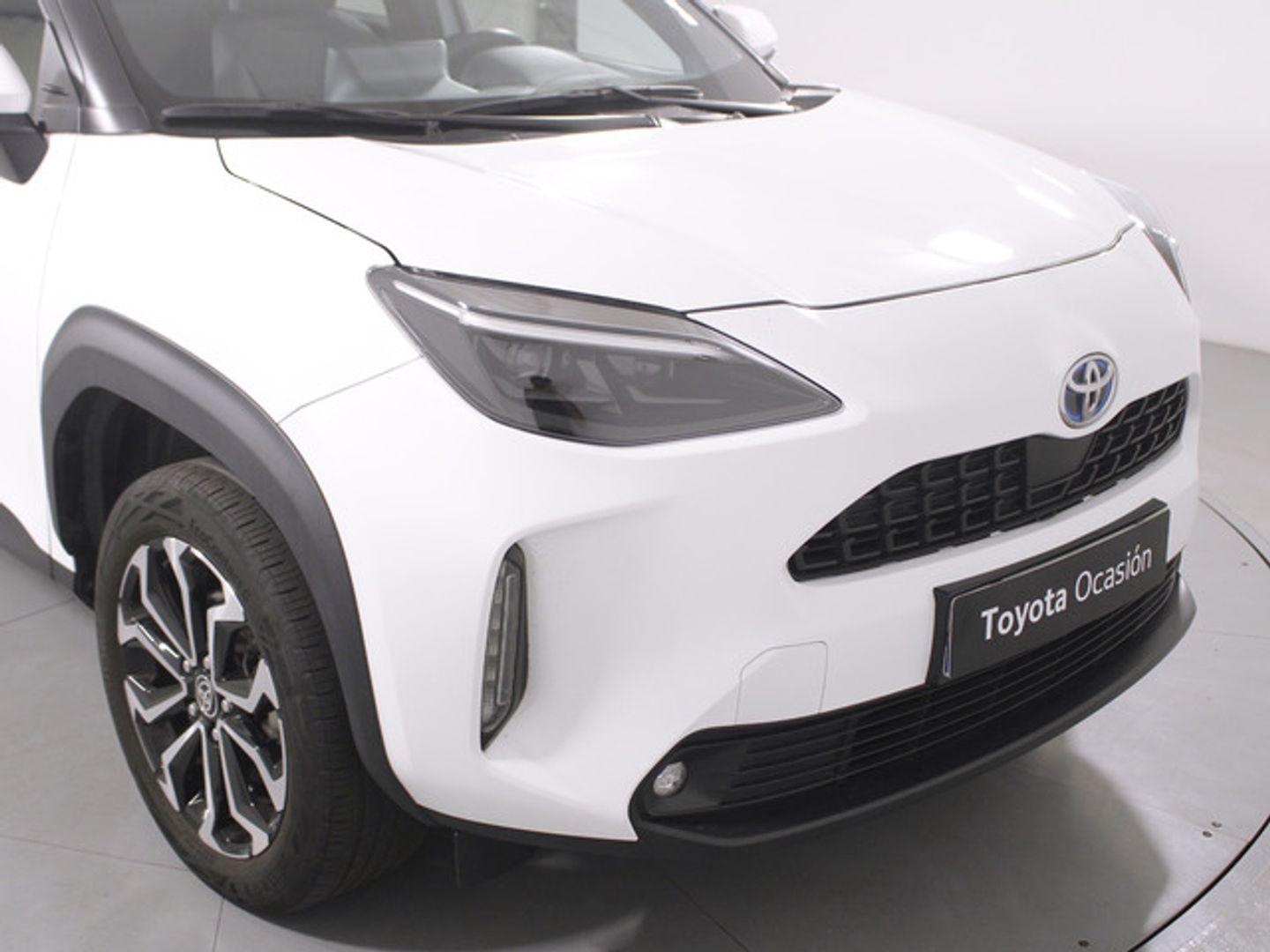 Toyota Yaris Cross 120H Active Tech 85 kW (116 CV) Blanco All Terrain / Pick-up
