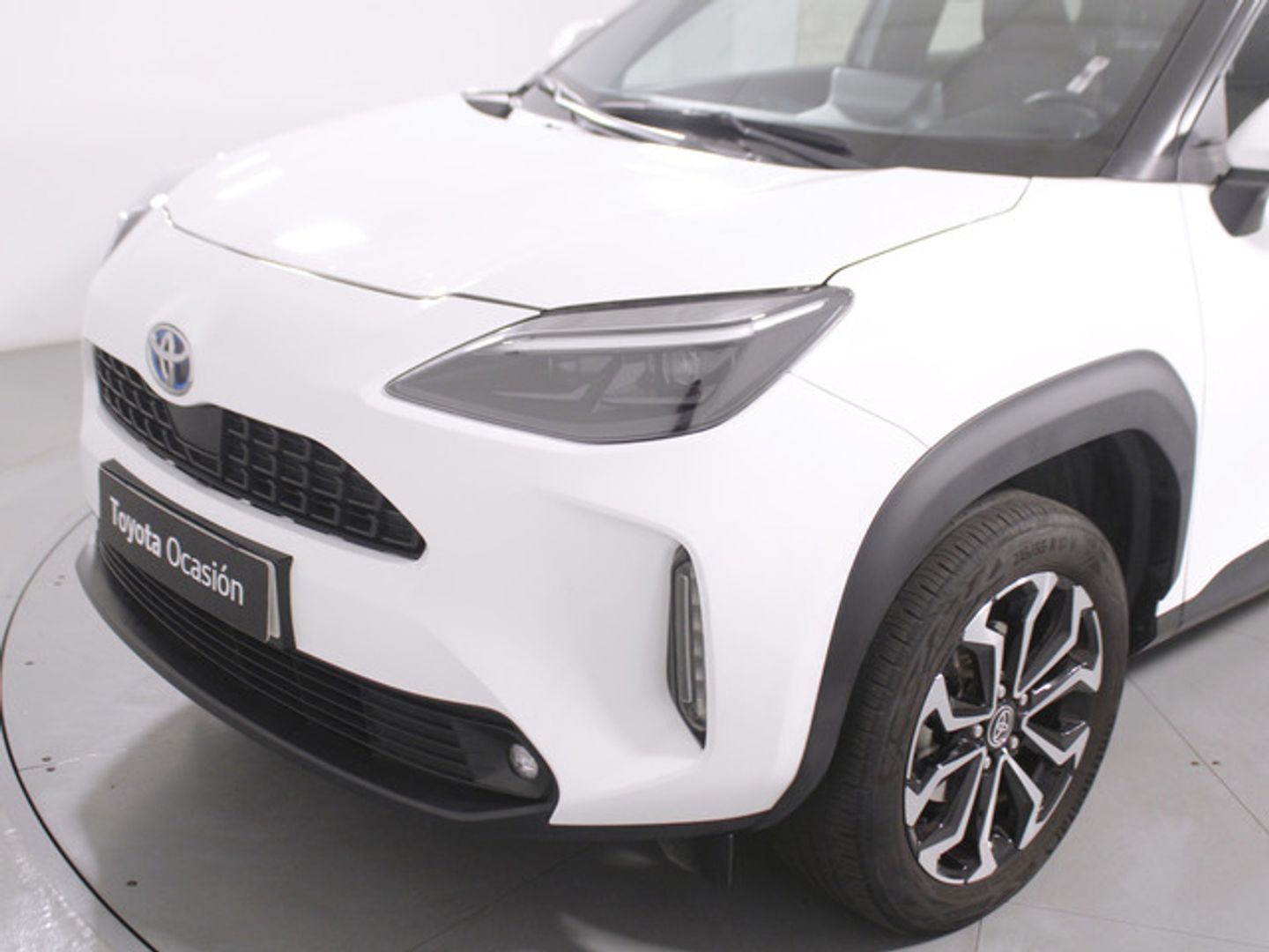 Toyota Yaris Cross 120H Active Tech 85 kW (116 CV) Blanco All Terrain / Pick-up