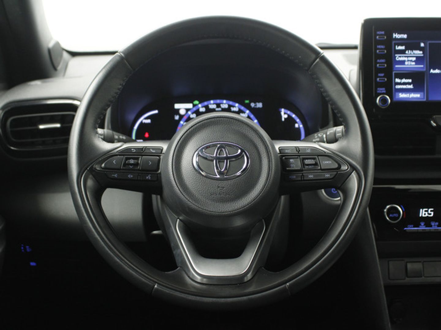 Toyota Yaris Cross 120H Active Tech 85 kW (116 CV) Marrón All Terrain / Pick-up
