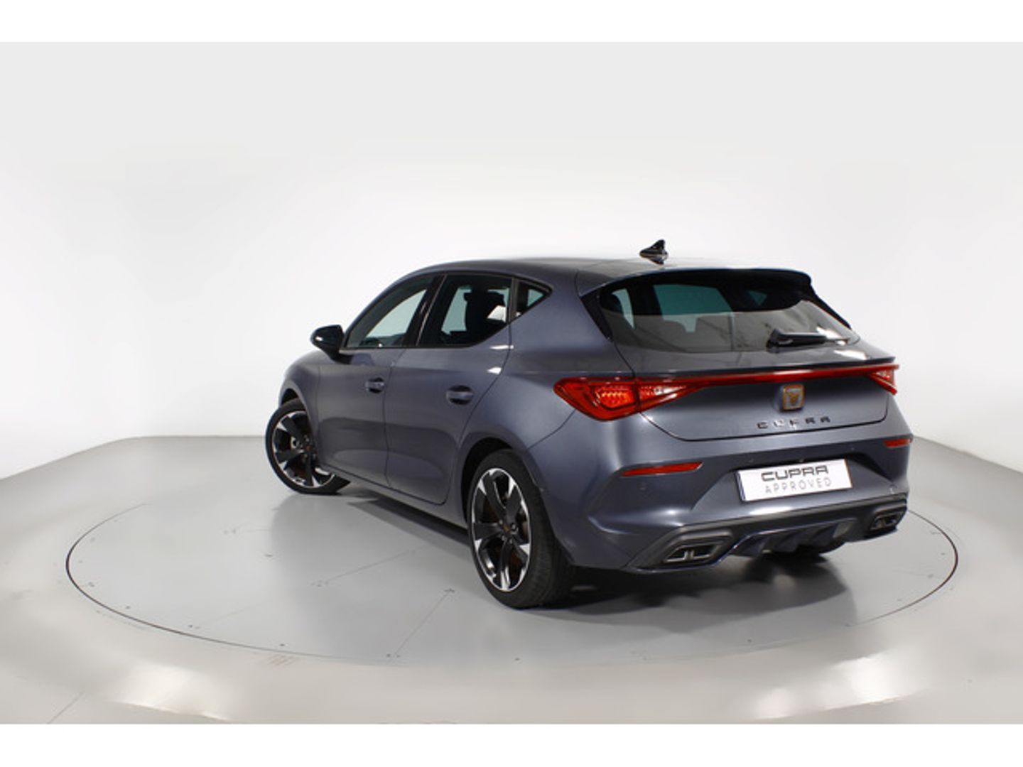 CUPRA León 1.5 eTSI DSG 110 kW (150 CV) Gris Sedan