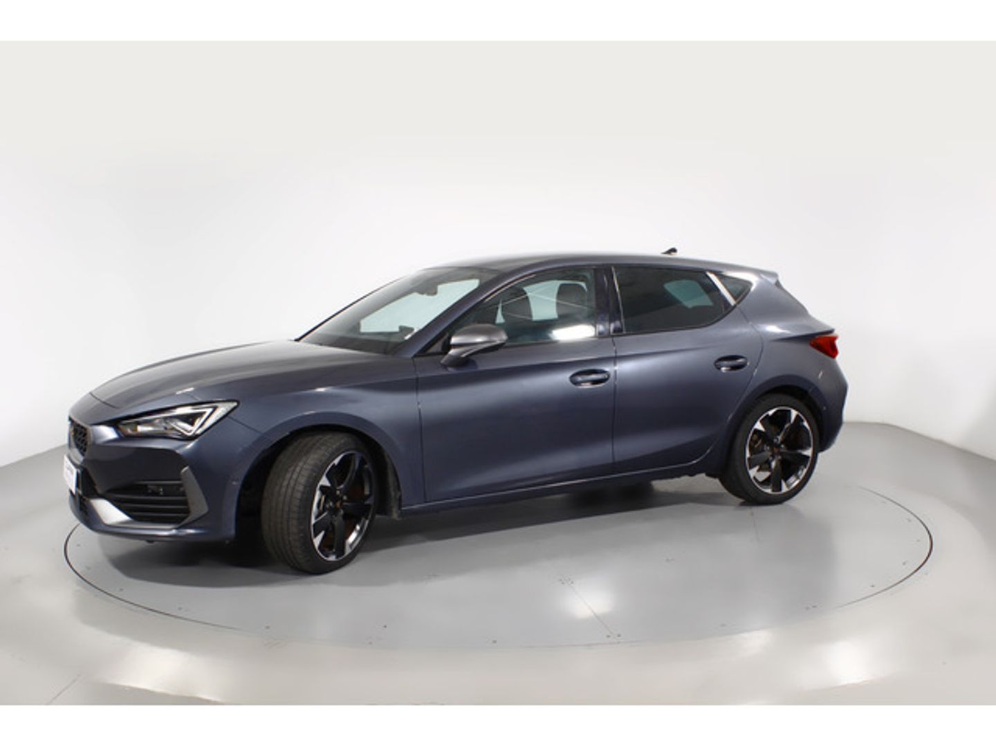 CUPRA León 1.5 eTSI DSG 110 kW (150 CV) Gris Sedan