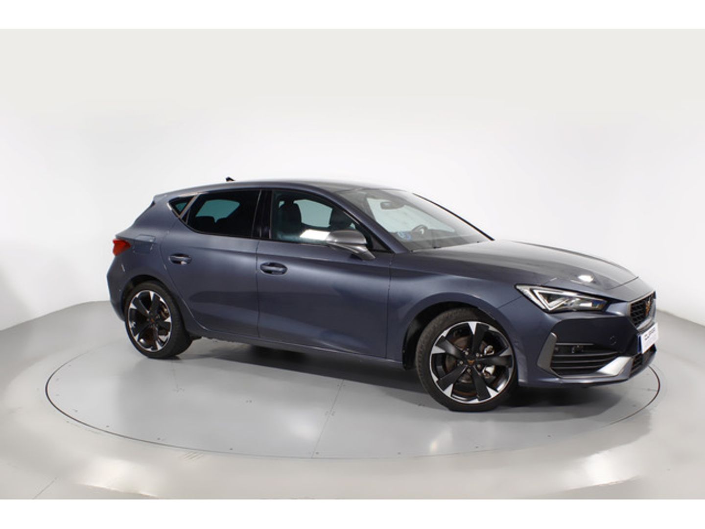 CUPRA León 1.5 eTSI DSG 110 kW (150 CV) Gris Sedan