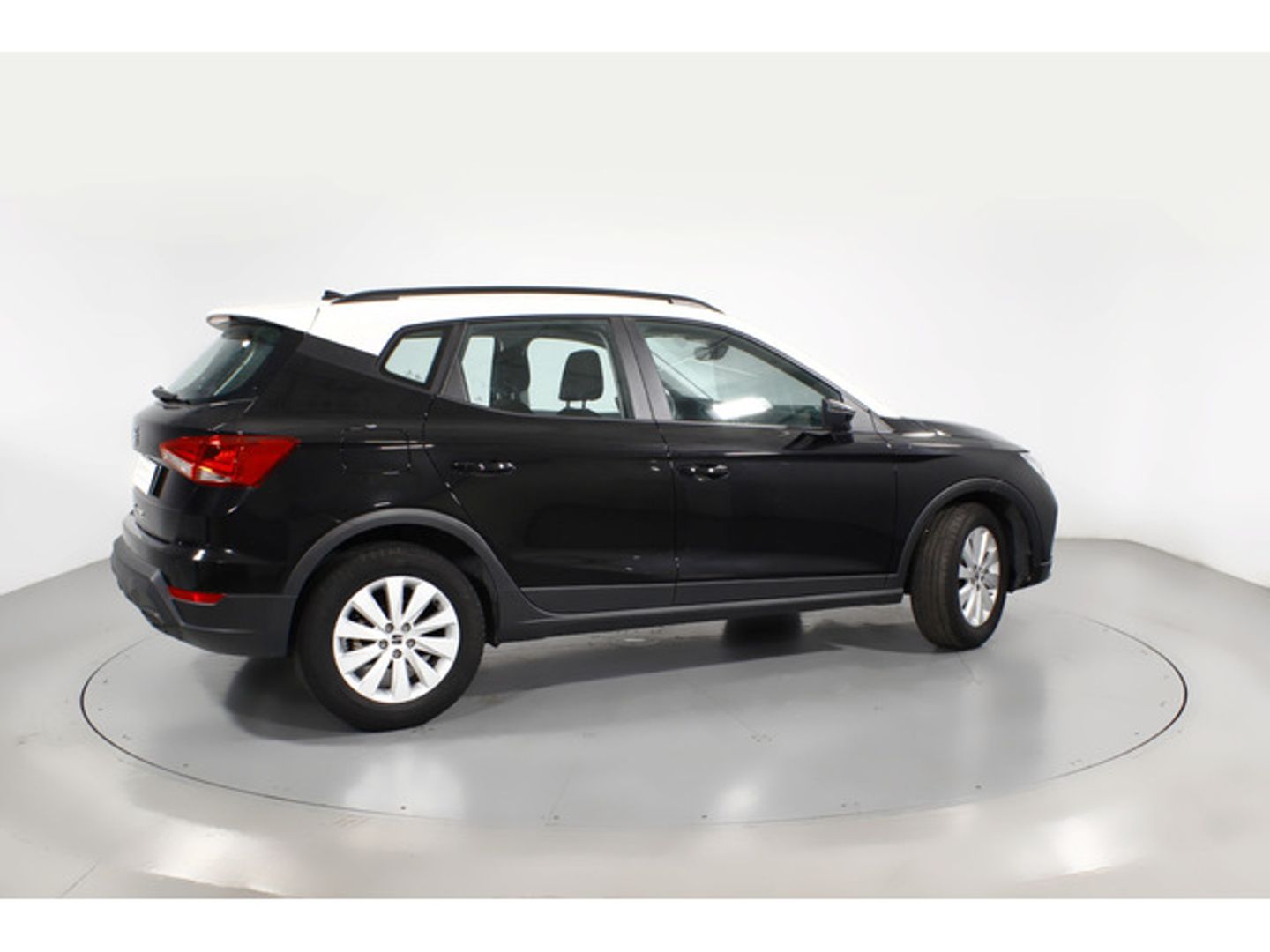 SEAT Arona 1.0 TSI Style XL DSG 81 kW (110 CV) Negro SUV