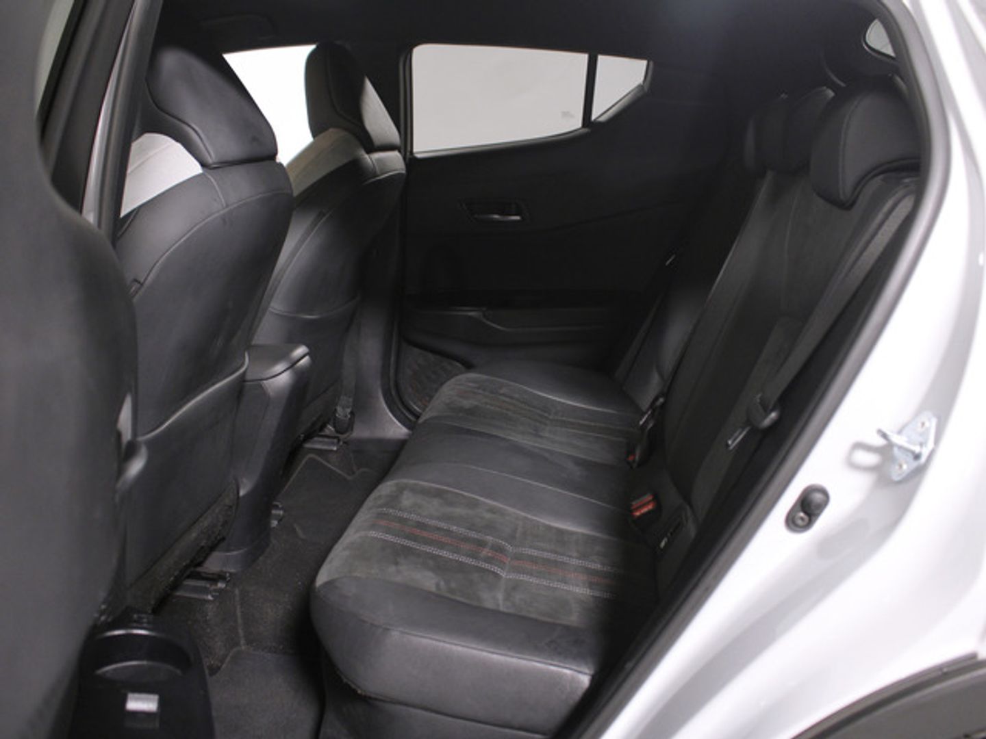 Toyota C-HR 180H GR Sport 135 kW (184 CV) Blanco SUV