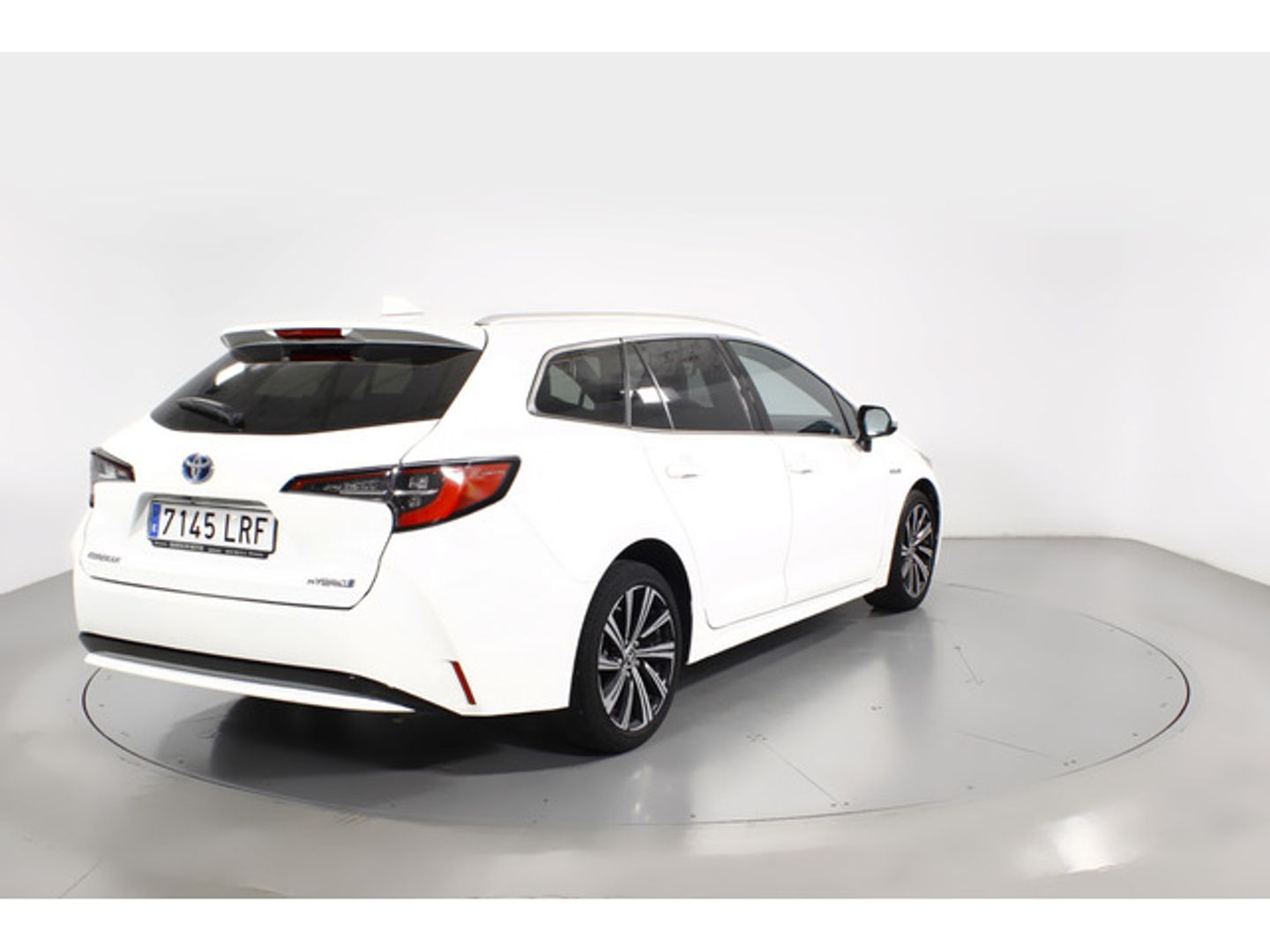 Toyota Corolla Touring Sport 125H Style E-CVT 90 kW (122 CV) Blanco Familiar