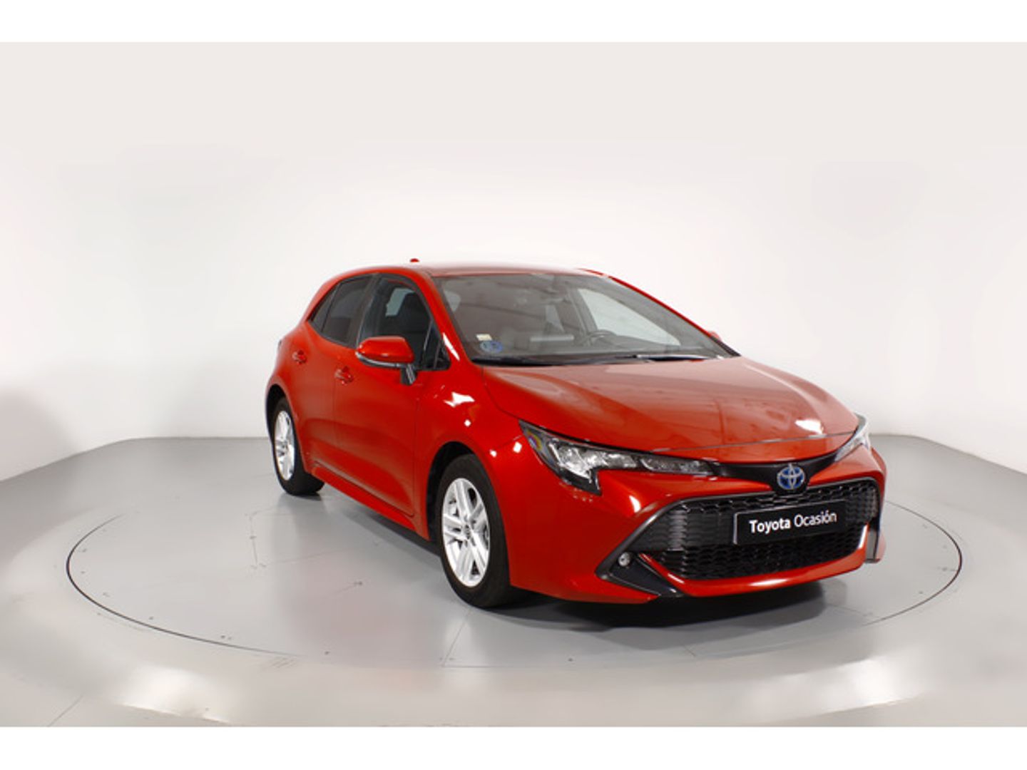 Toyota Corolla 1.8 125 Híbrido Active Tech E-CVT 90 kW (122 CV) Rojo Compact