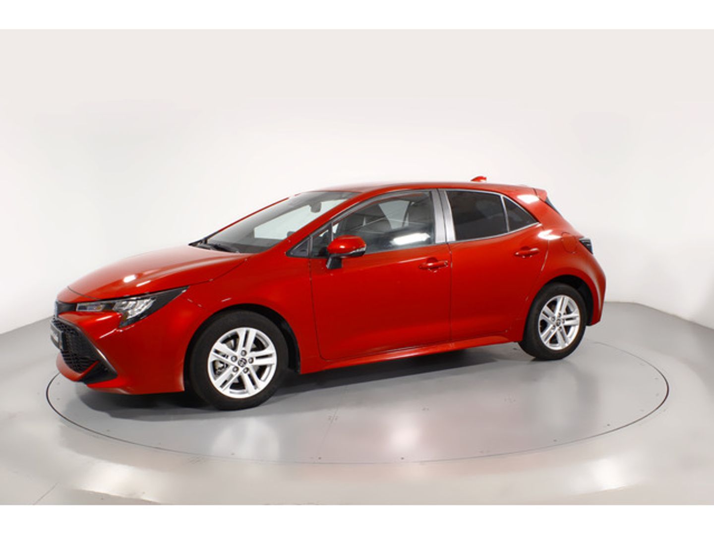 Toyota Corolla 1.8 125 Híbrido Active Tech E-CVT 90 kW (122 CV) Rojo Compact