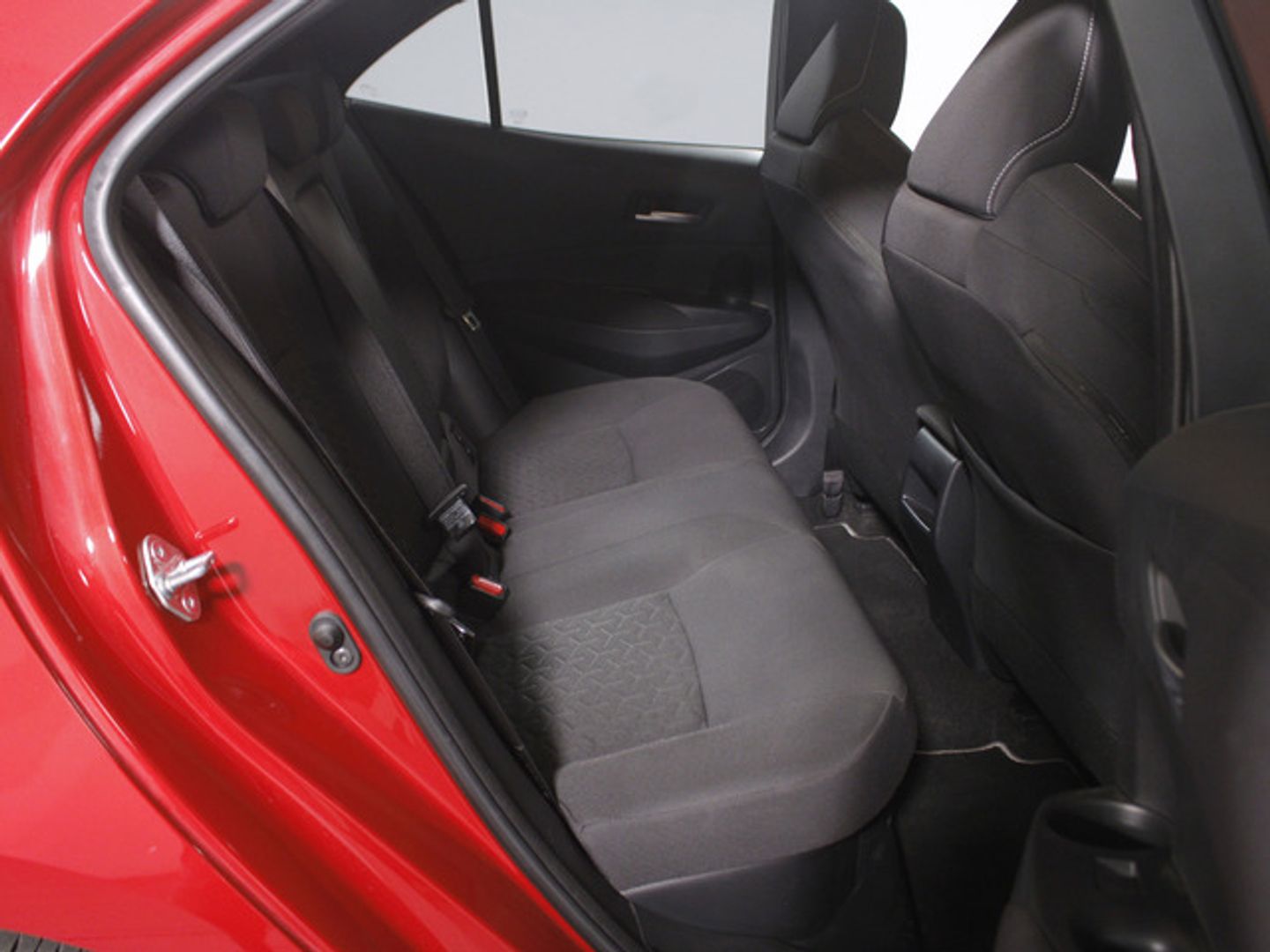Toyota Corolla 1.8 125 Híbrido Active Tech E-CVT 90 kW (122 CV) Rojo Compact